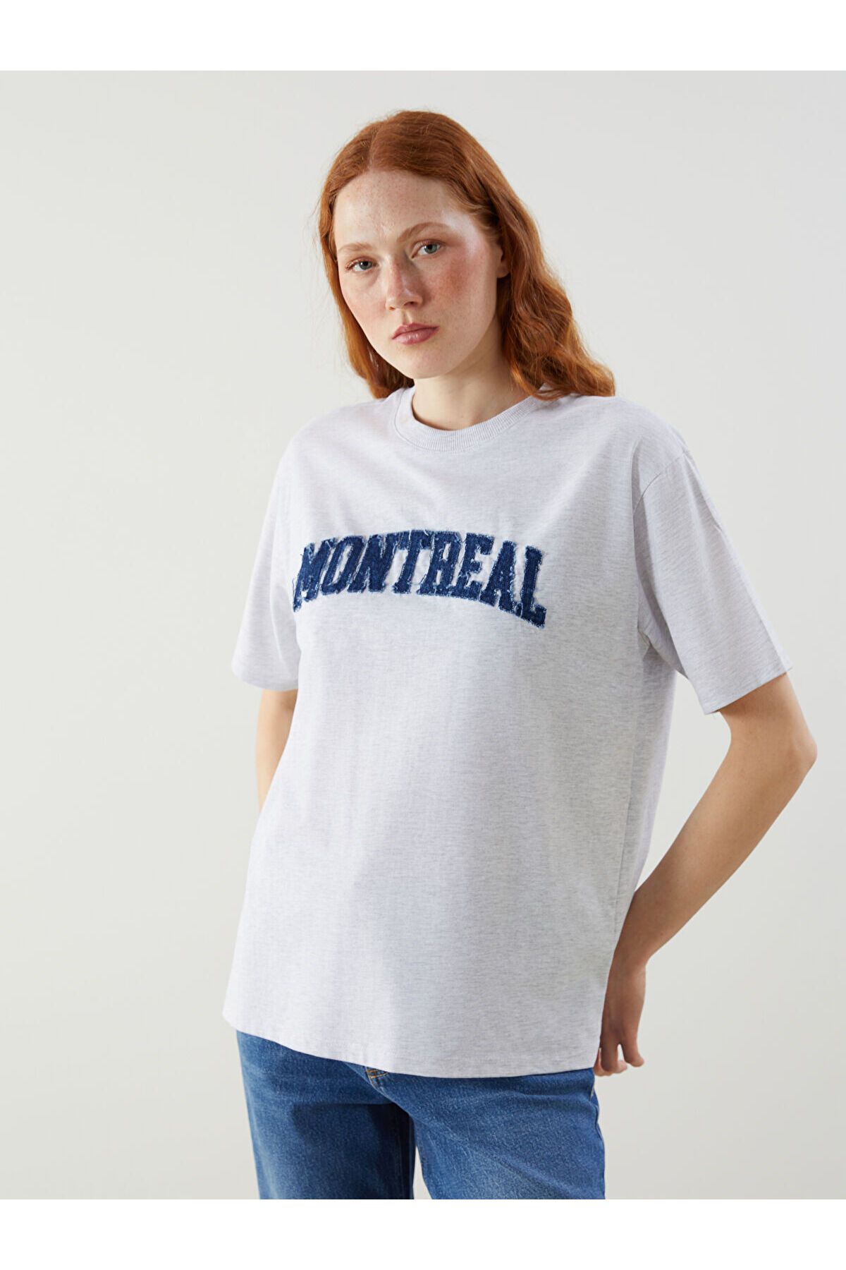 LC Waikiki Bisiklet Yaka Montreal Baskılı Oversize Kadın Tişört