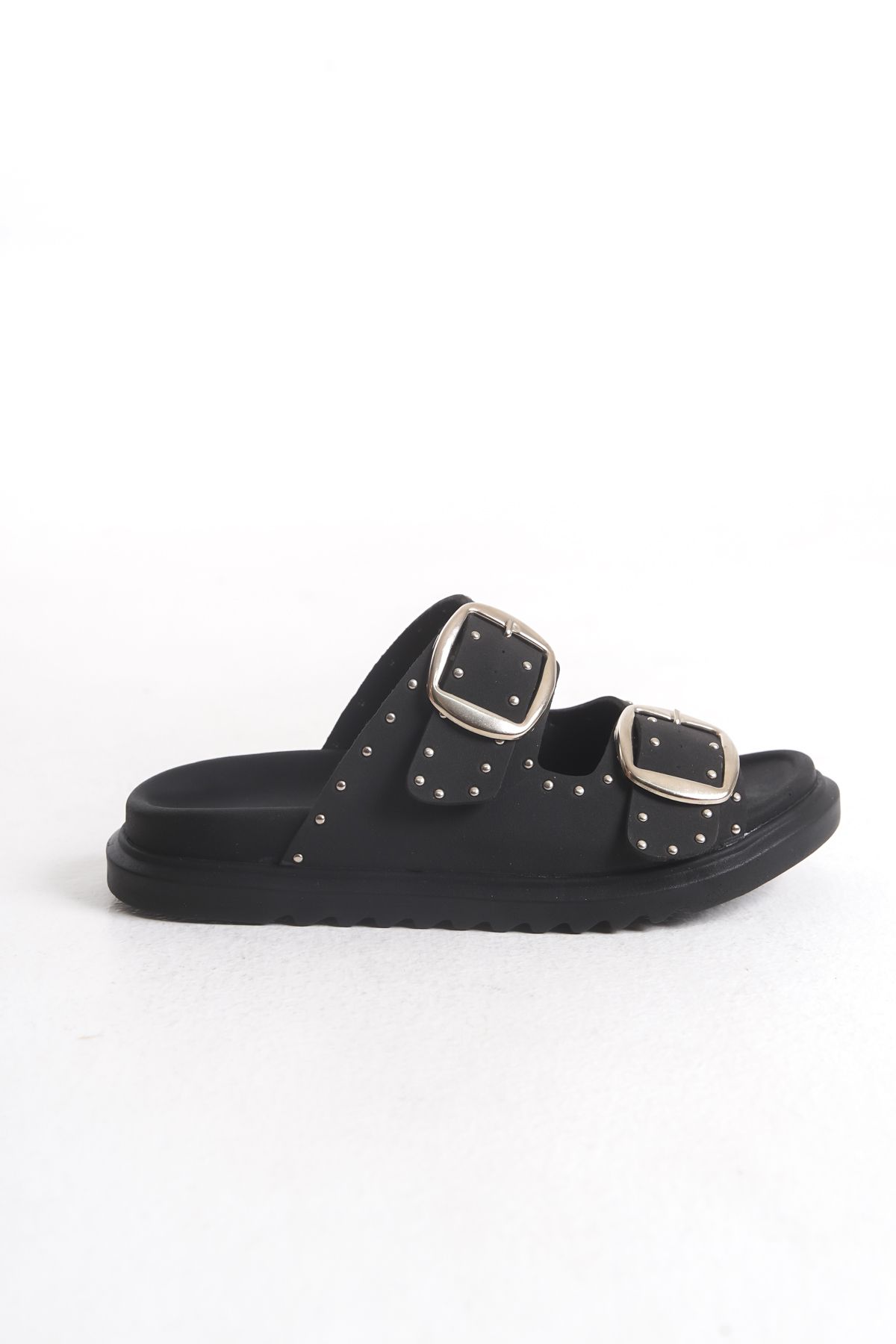 Pofi Shoes Zımba Detaylı Alçak Taban Günlük Terlik