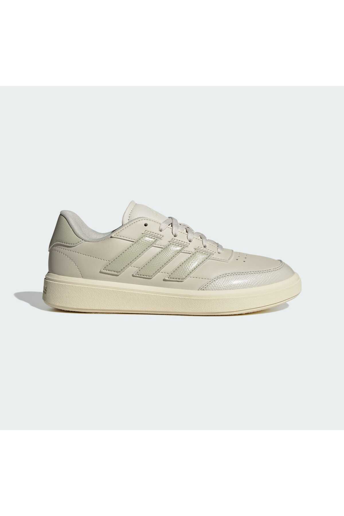 اسنیکر سفید زنانه محاصره اورجینال adidas