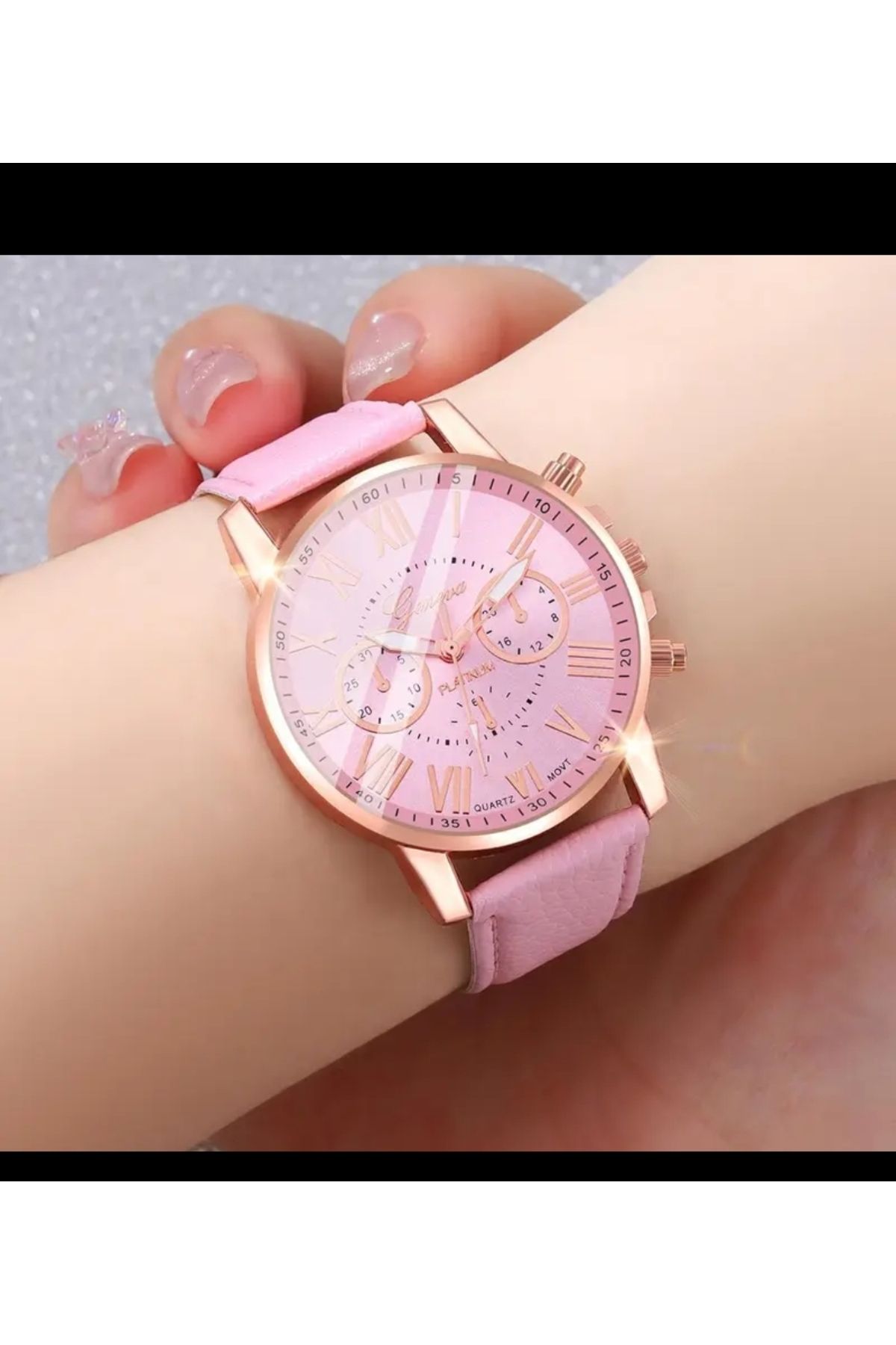herseybizde2535 Pembe analog kol saati