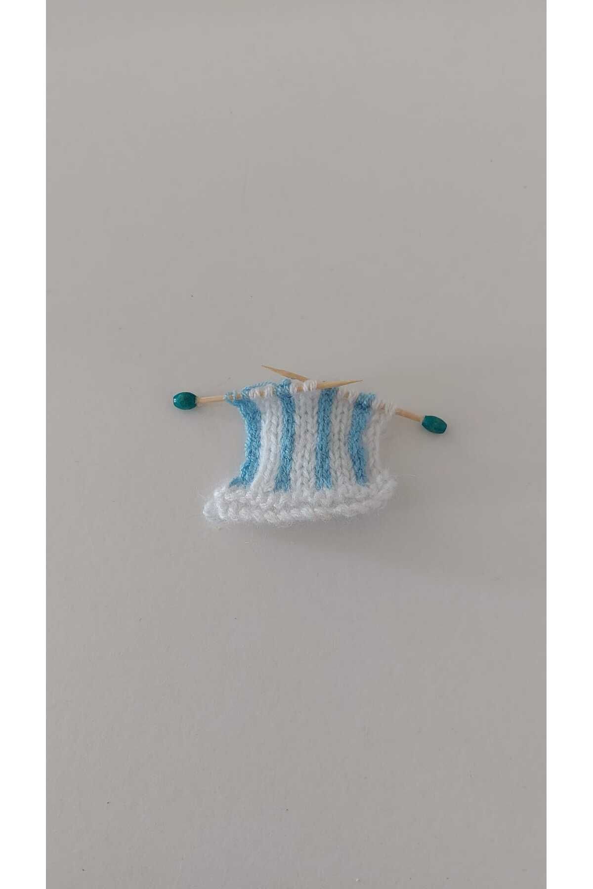 GiftlandCollection GiftLand Mavi ve Beyaz El Örgüsü Minyatür Magnet