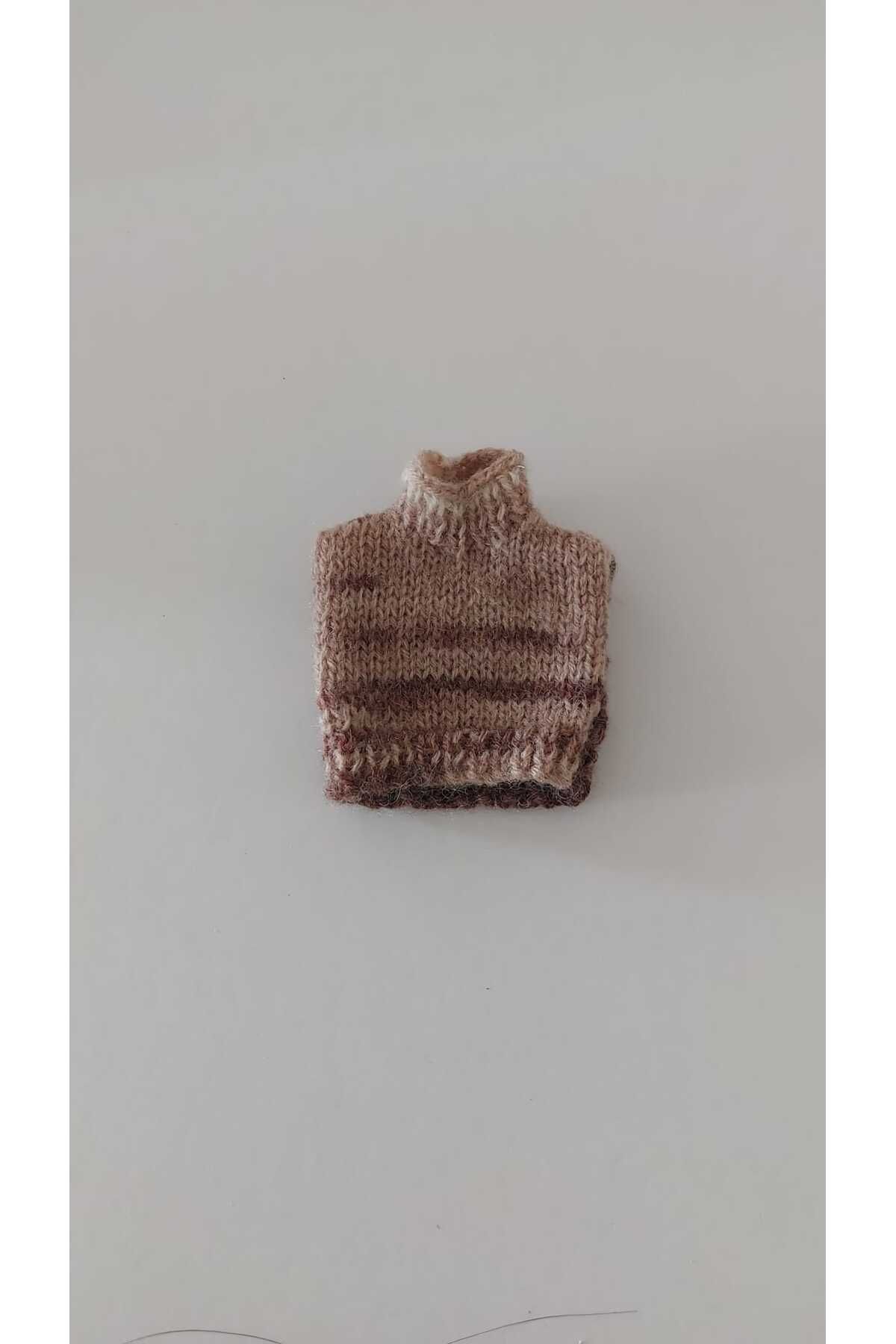 GiftlandCollection GiftLand Kahverengi El Örgüsü Minyatür Kazak Magnet