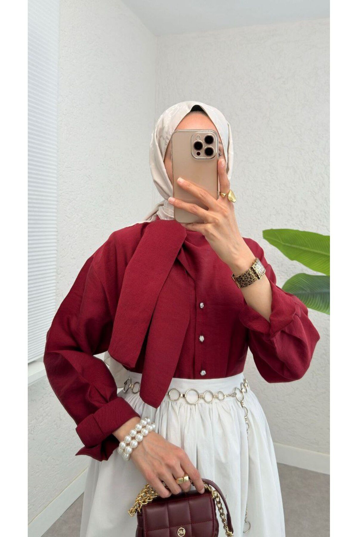 Castivo Fashion Fular Yaka İnci Düğmeli Gömlek