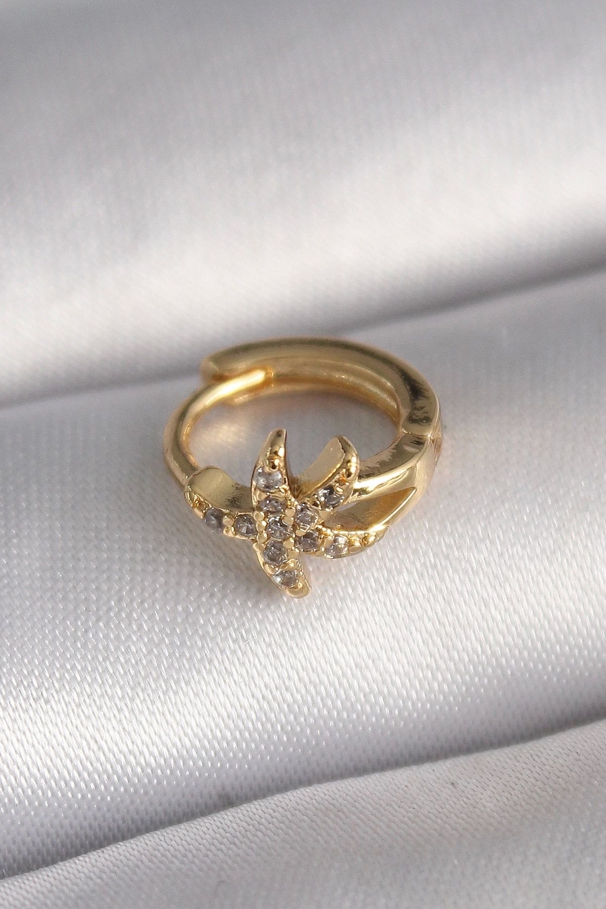 Clariss 316L Çelik Gold Renk Zirkon Taşlı Deniz Yıldızı Model Tragus Piercing