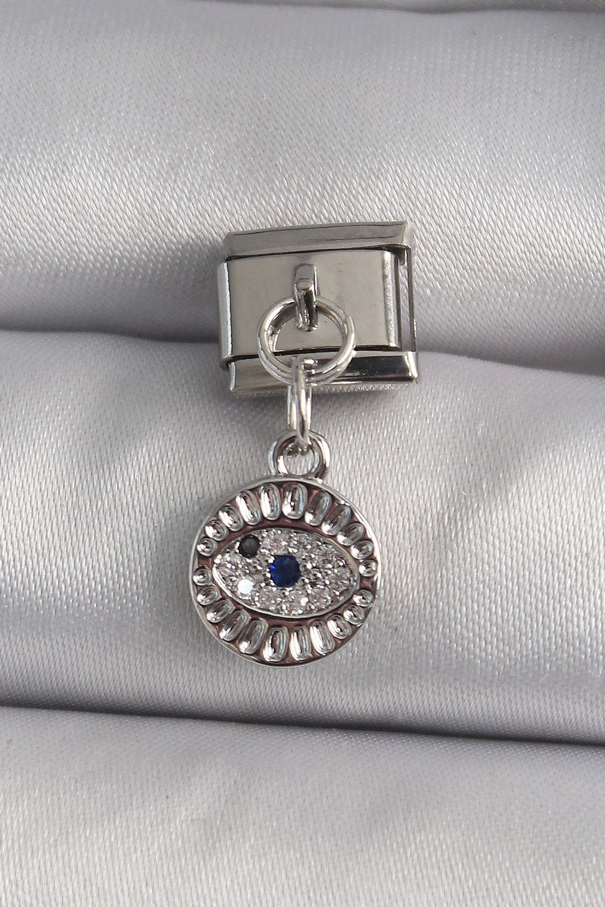 Clariss 316L Çelik Gümüş Renk Sallantı Zirkon Taşlı Göz Model Nomination Charm