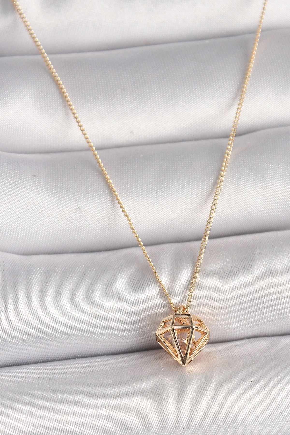 Clariss Pirinç Gold Renk 3D Zirkon Taşlı Elmas Model Kadın Kolye