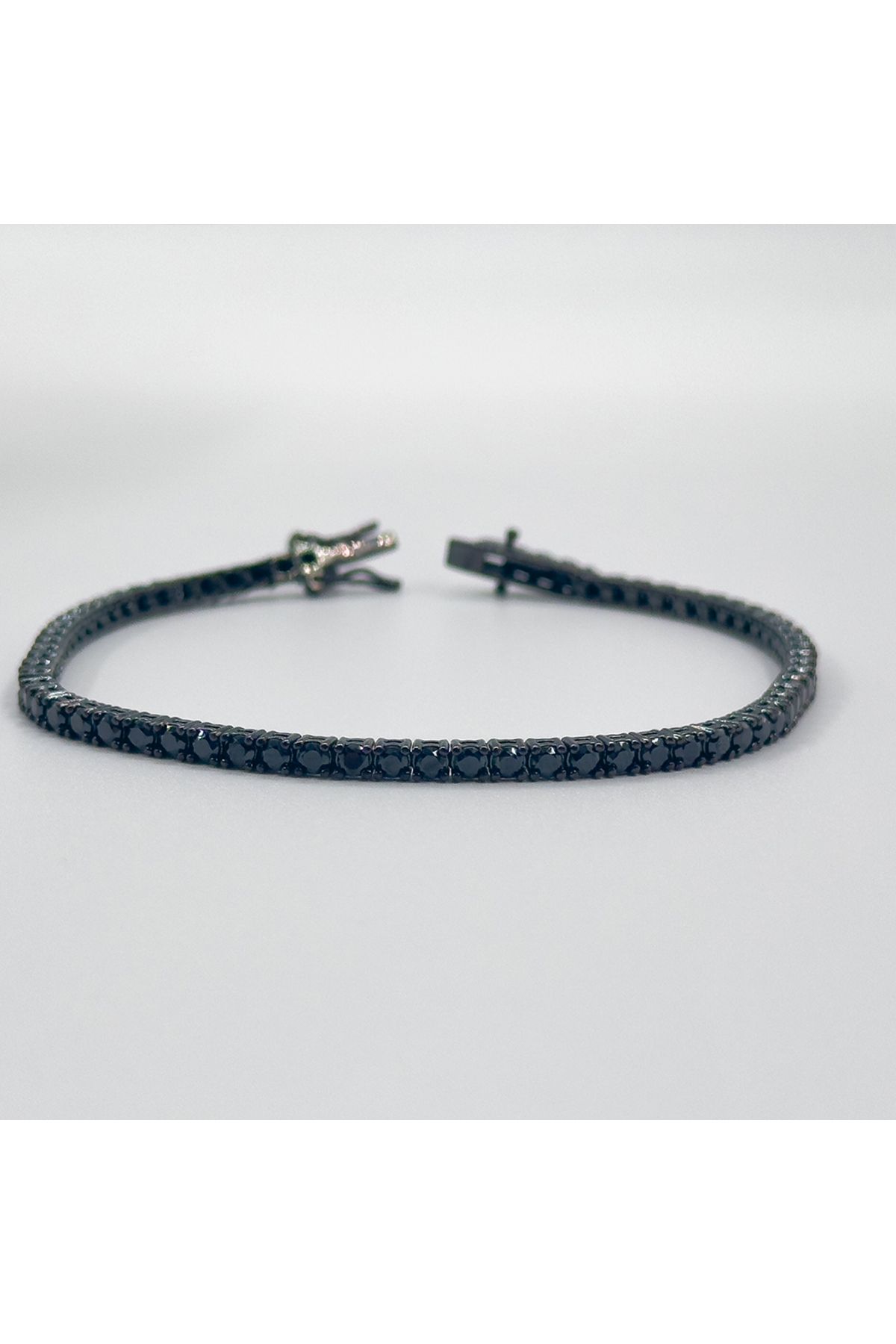 Livora Jewelry Onix Taşlı Siyah Rodajlı Su Yolu Gümüş Bileklik - 2MM