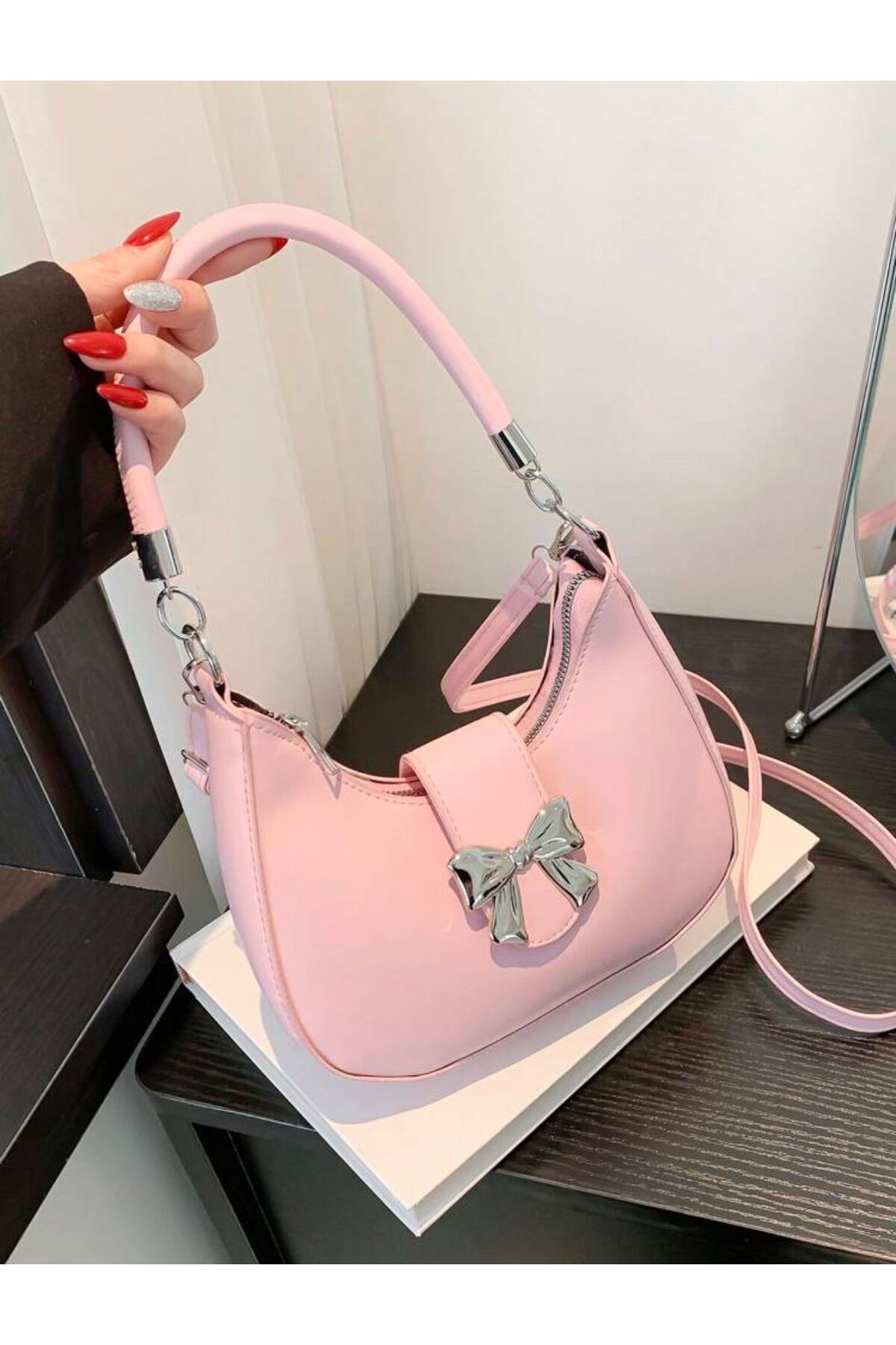 La Saade Y2k Coquette Pembe Kurdele Model El Kol Çapraz Çanta