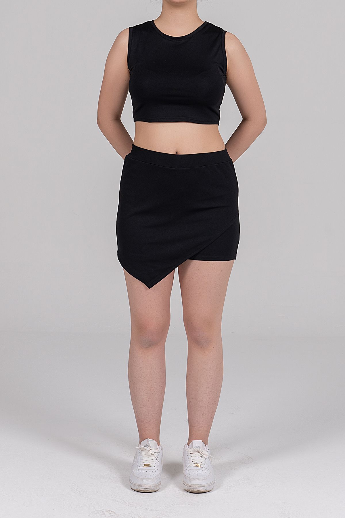 RAVENCO Crop Üst + Şort Etek (Etek Görünümlü Şort) RAVENCO