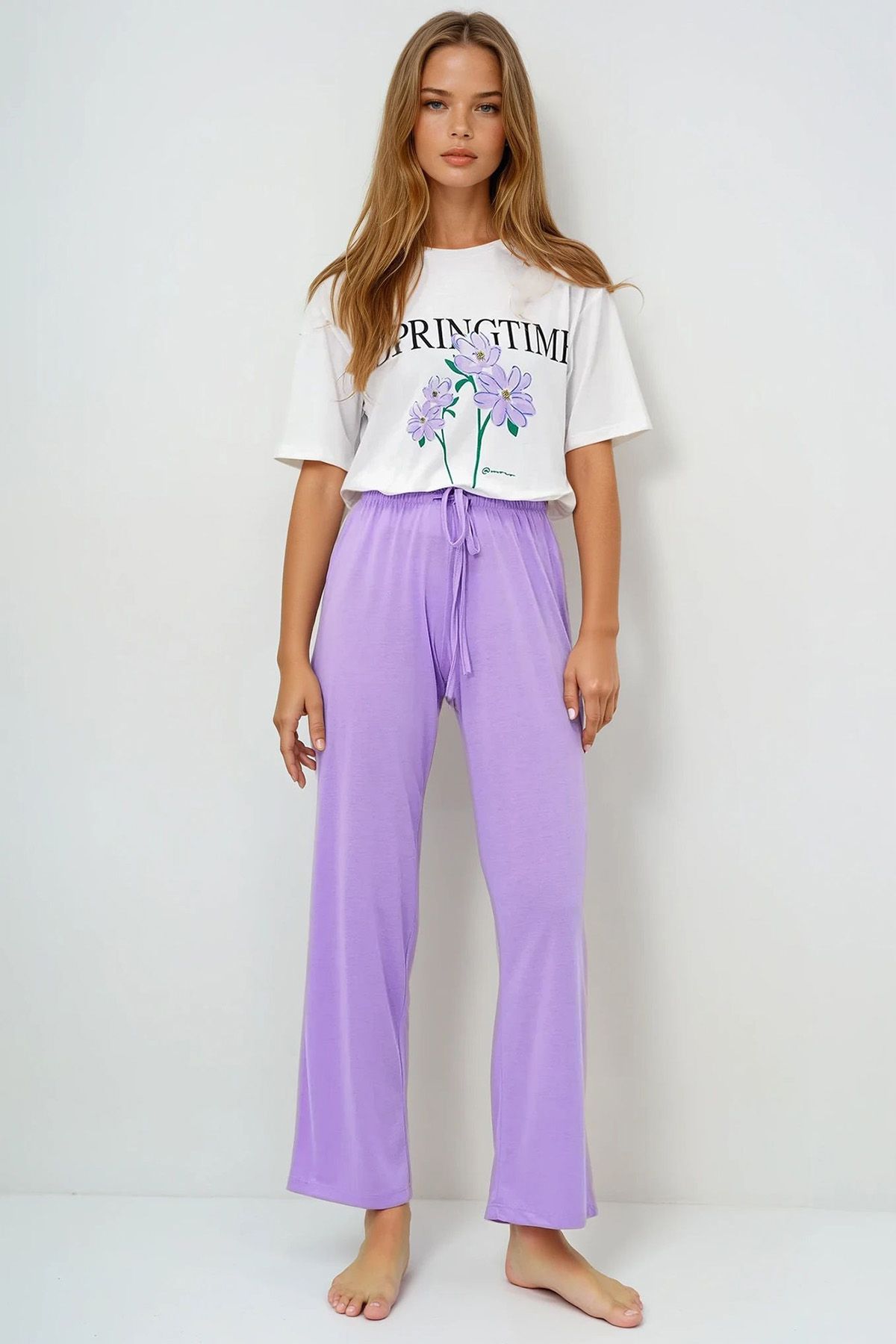 VAGGON Bisiklet Yaka Baskılı T-Shirt Ve Düz Renk Pantolonlu Pijama Takımı