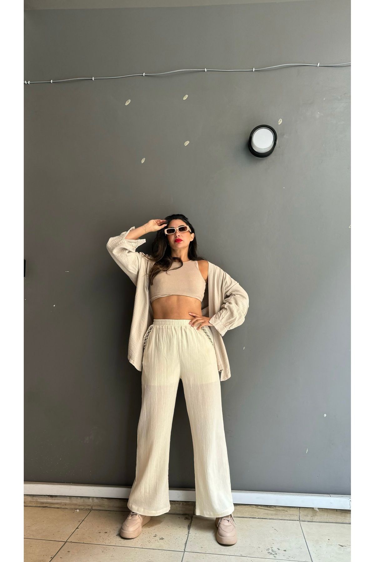 Butik Beli lastikli keten pantolon