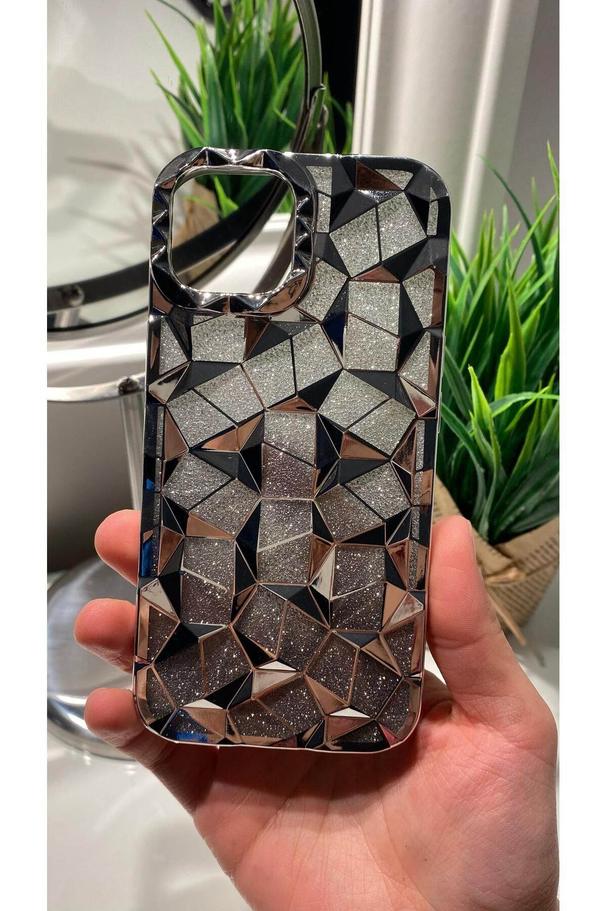 MORA PHONE CASE iPhone 13 Telefon Kılıfı