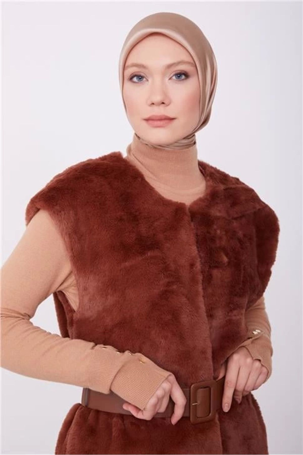 aradimtaradim Armine Kürk Yelek 23K4601 Acı Kahve