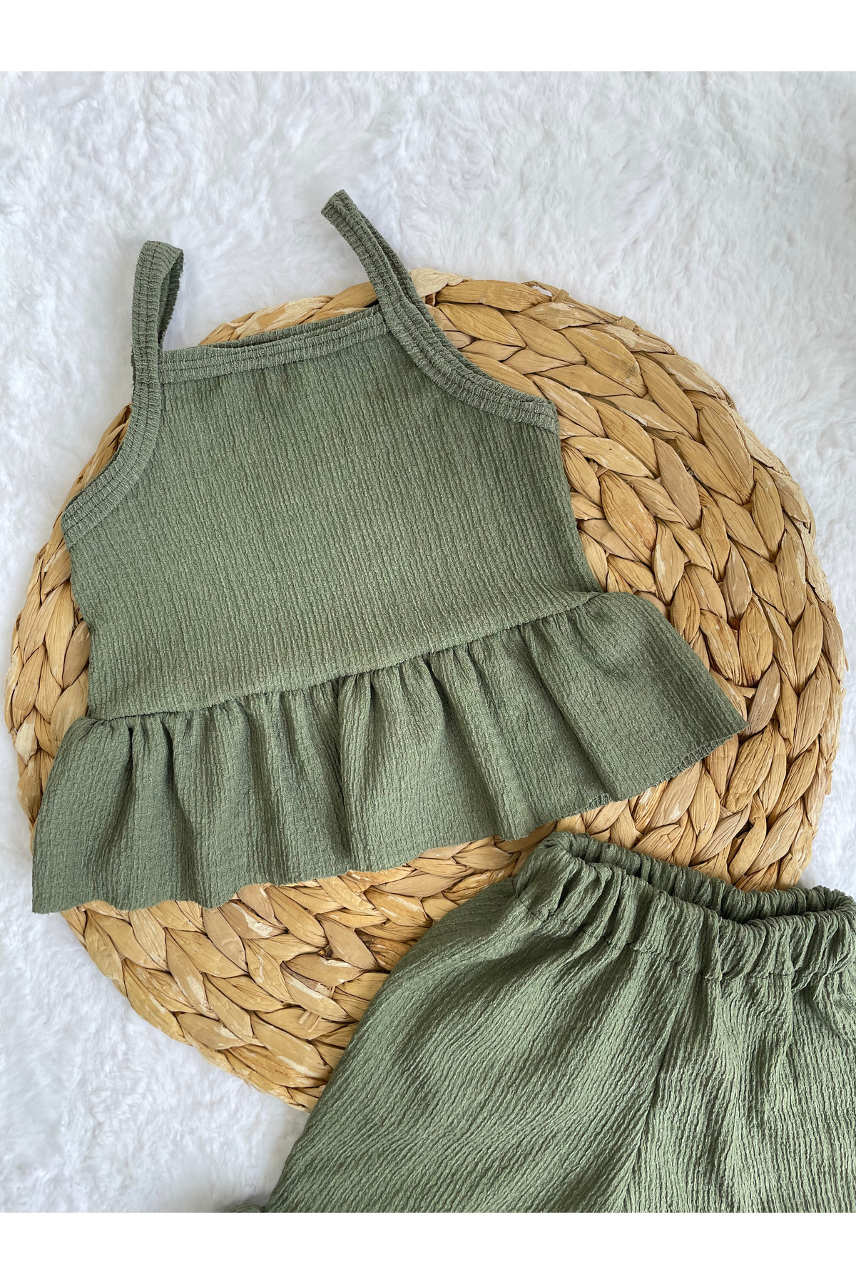 AKİF GİYİM KIZ BEBEK & ÇOCUK BÜRÜMCÜK KUMAŞ FIRFIRLI ŞORT ALT ÜST TAKIMI fotoğrafı 6 (önizleme)