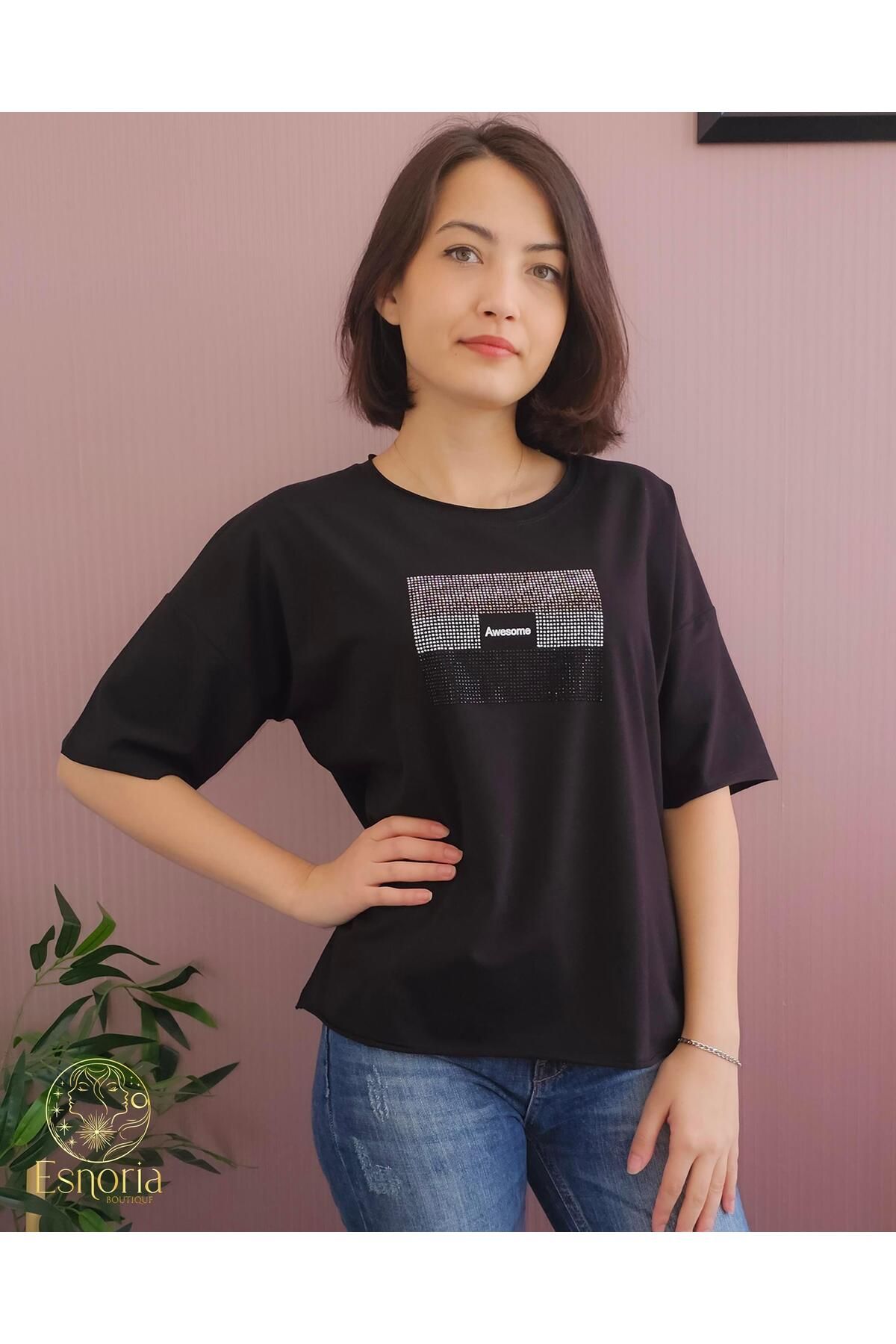Esnoria Awesome Baskılı Pullu Tişört Siyah