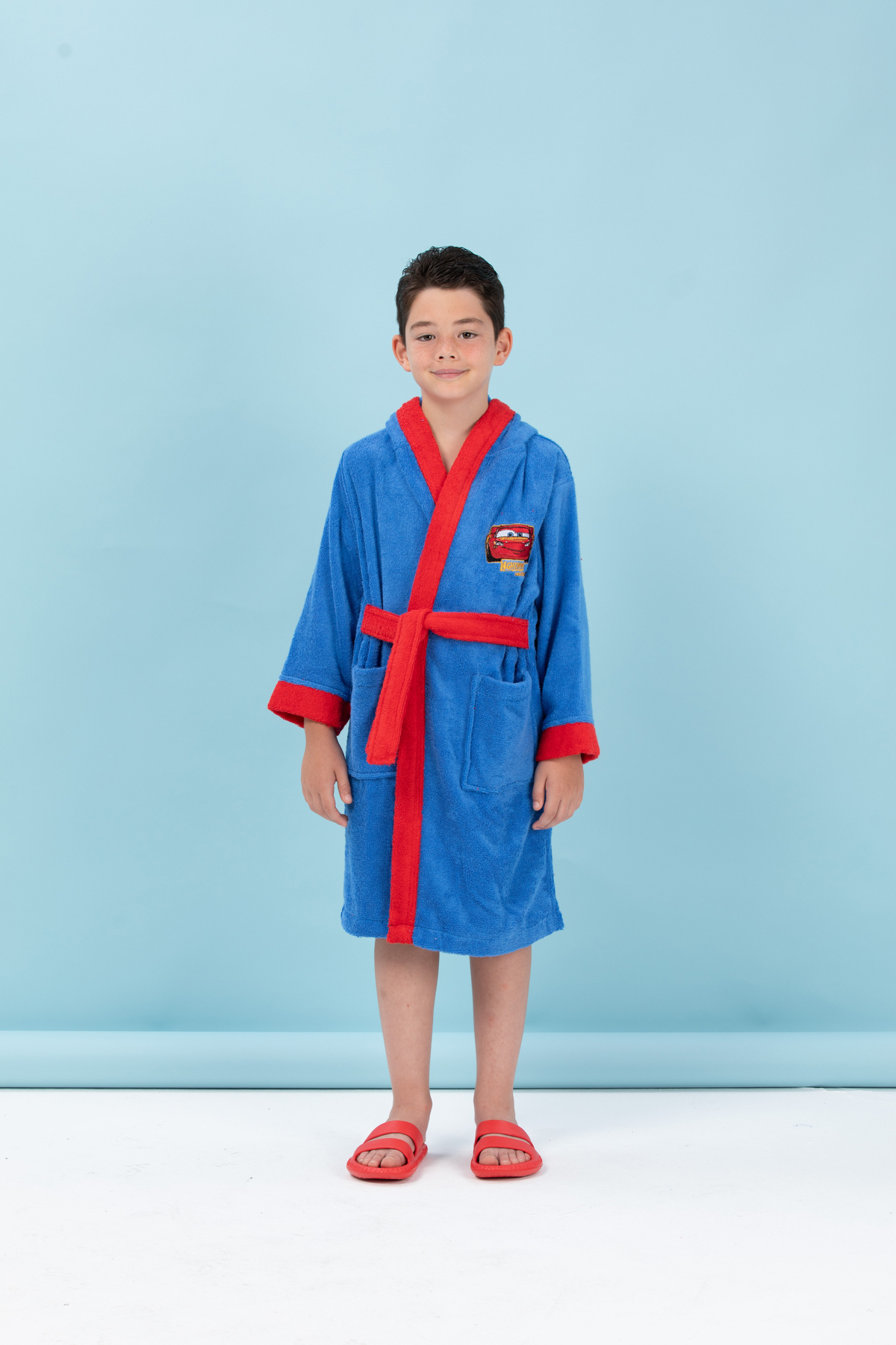 Özdilek Cars Mcqueen Nakışlı Disney Lisanslı Kapüşonlu Çocuk Bornozu 5/6 Yaş fotoğrafı 5 (önizleme)