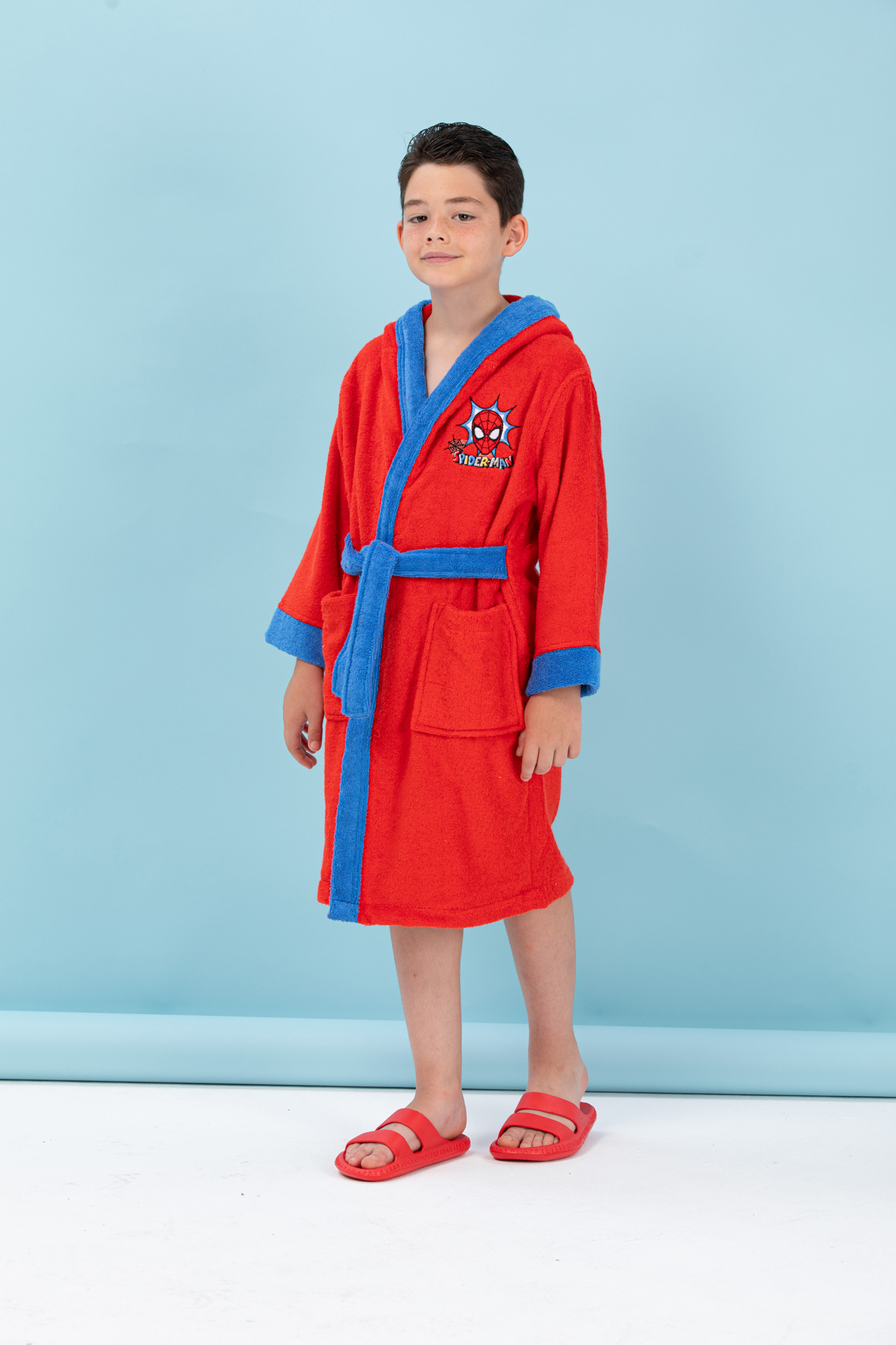 Özdilek Lisanlı Örümcek Adam Bornoz Kırmızı fotoğrafı 6 (önizleme)