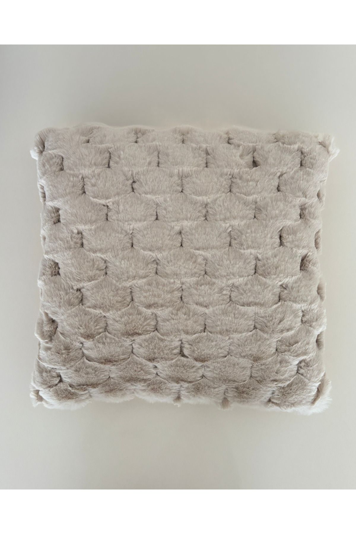 Home Premium,Lüks Dokulu Peluş Kırlent,Dekoratif Yastık,Ekru 1 adet ,45x45 cm