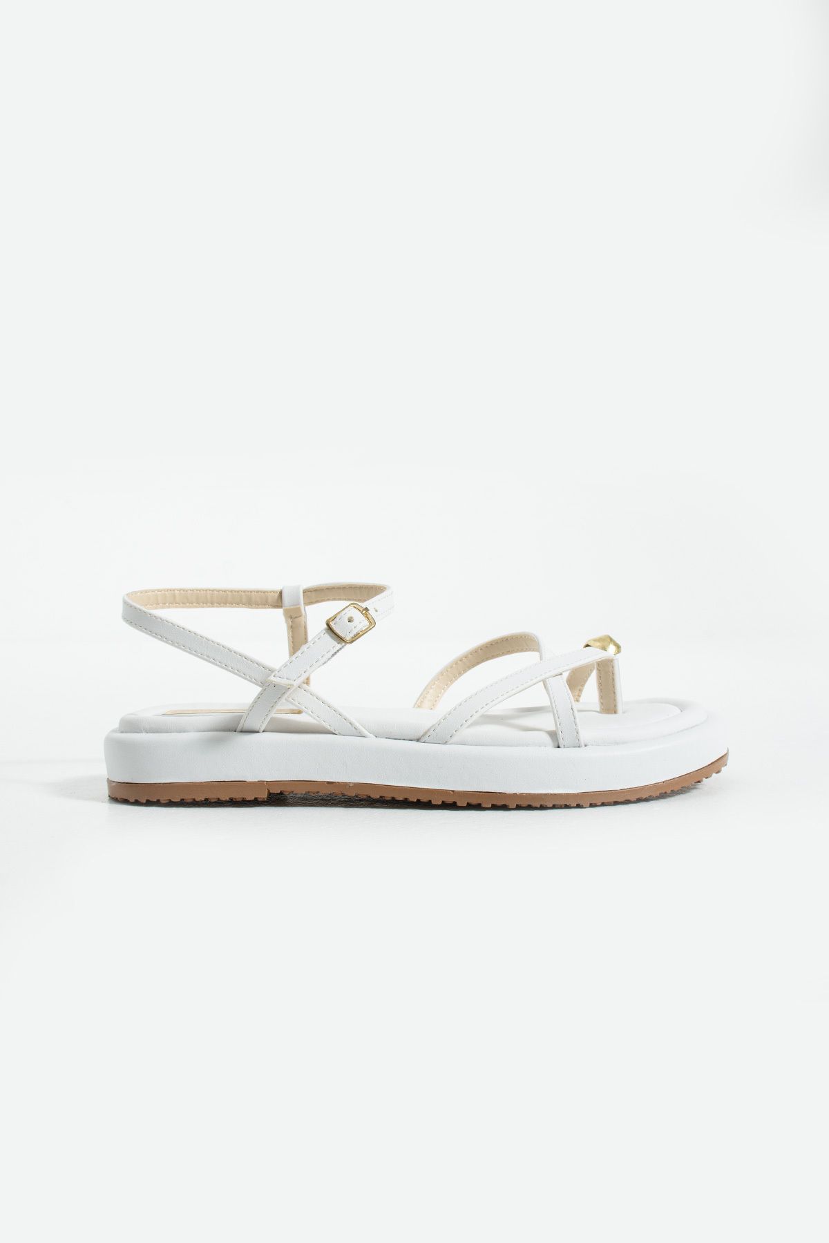 Gökçe Shoes Lency Beyaz Gold Aksesuar Detay Parmak Arası Kadın Sandalet