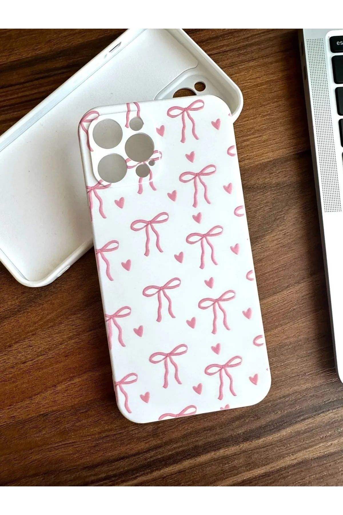 HZR İphone 11 Minik Kurdele Desenli Beyaz Silikon Kılıf
