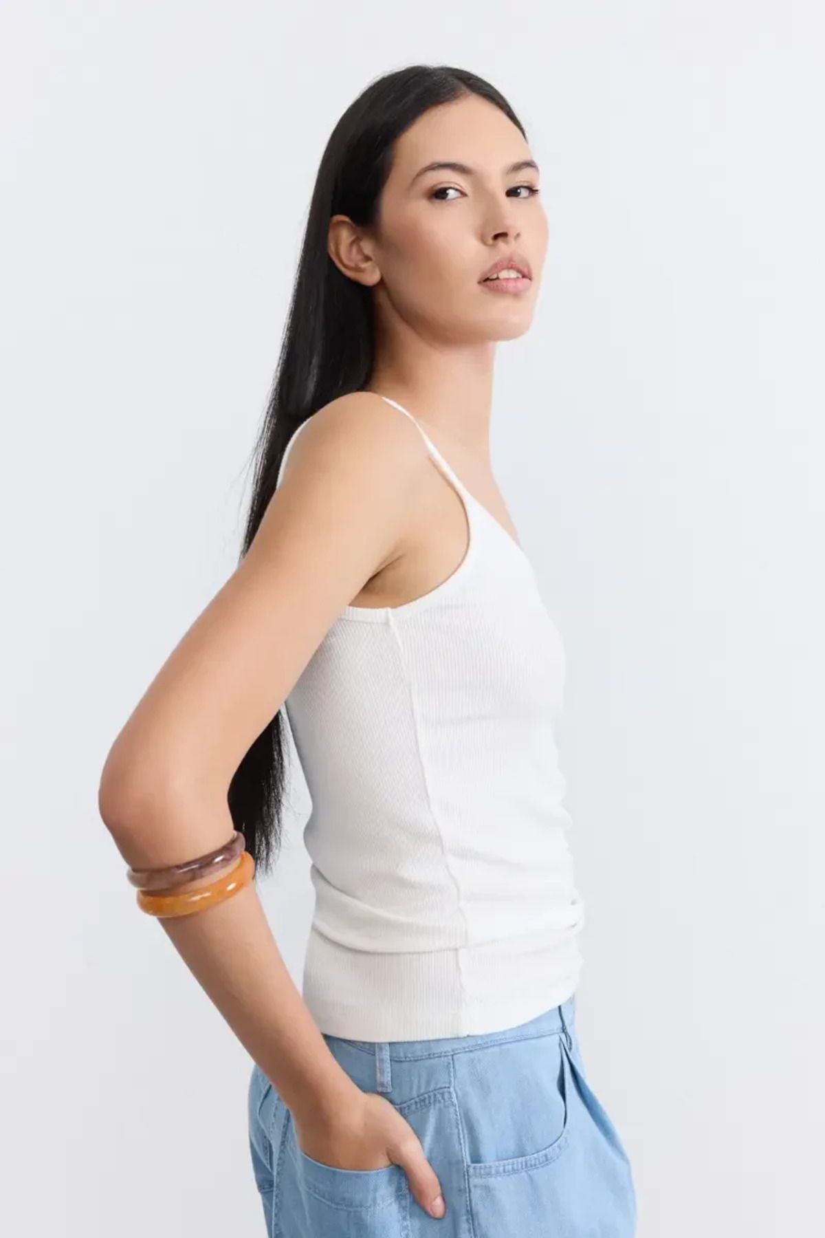 Gusto-Thin Strap Viscose Undershirt - Ecru 5