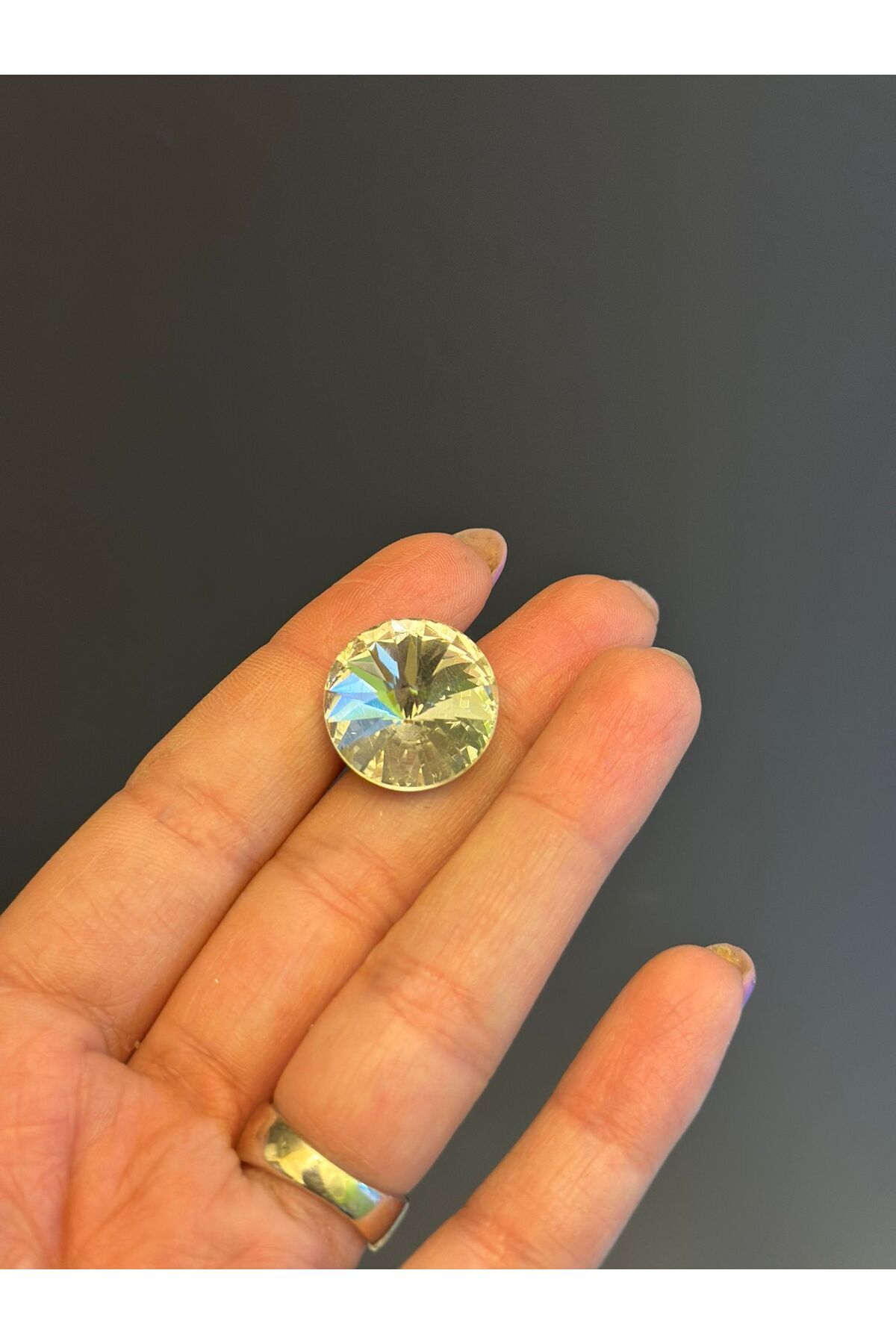 Gönülden Tasarım KRİSTAL CAM YAPIŞTIRMA TAKI GİYİM BONCUK 1 CM 8 MM