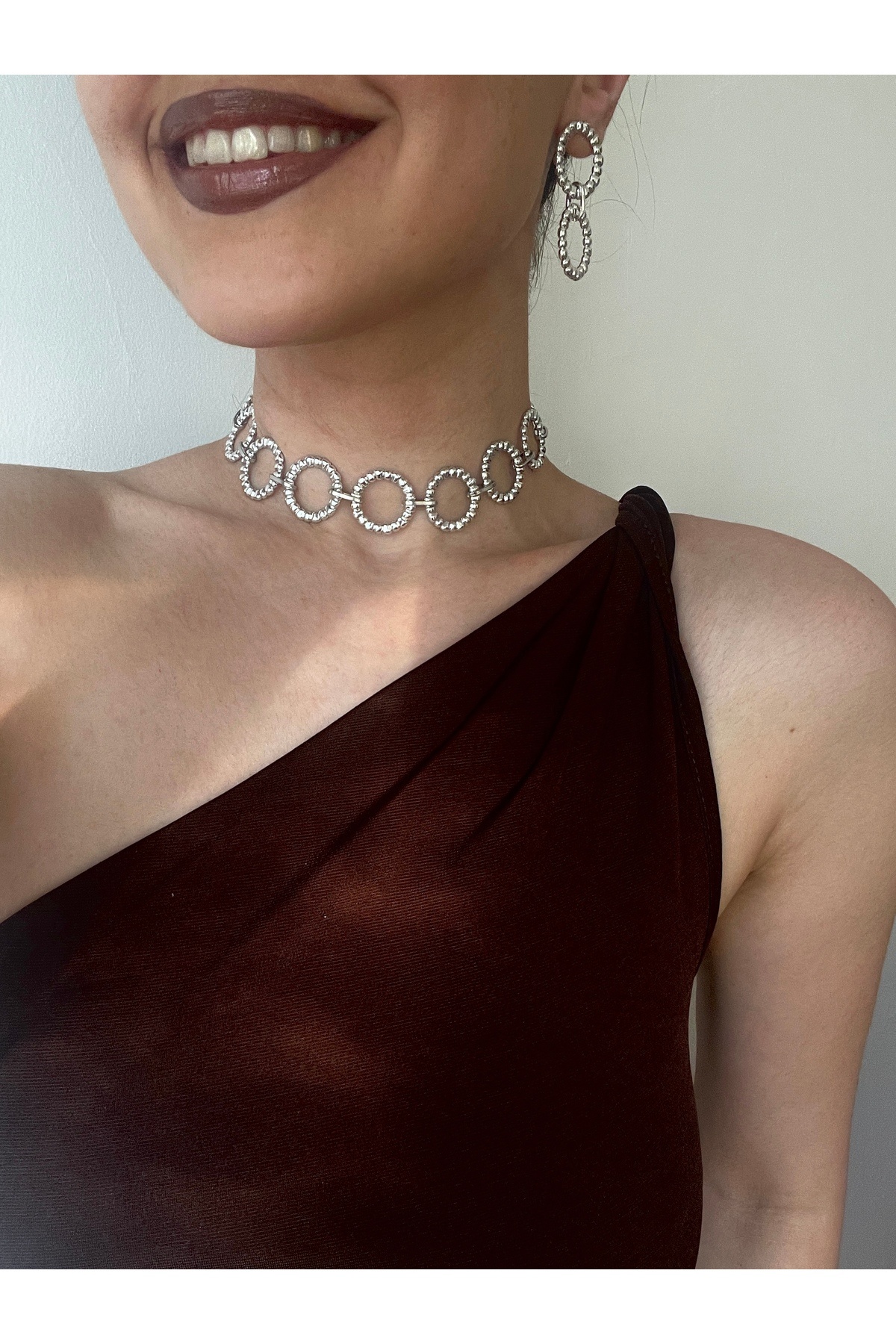 Hoop jewelery-Chain Design Choker Necklace 1