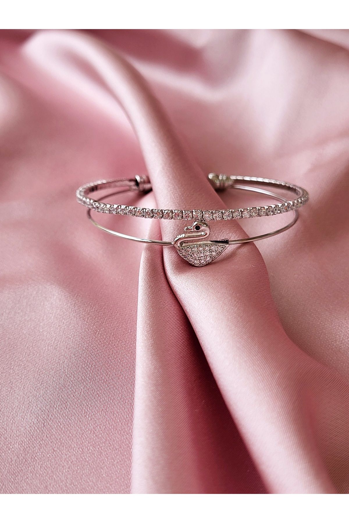 Jewerly Swan Light Kuğu Detaylı Parlak Zirkon Taşlı Bileklik