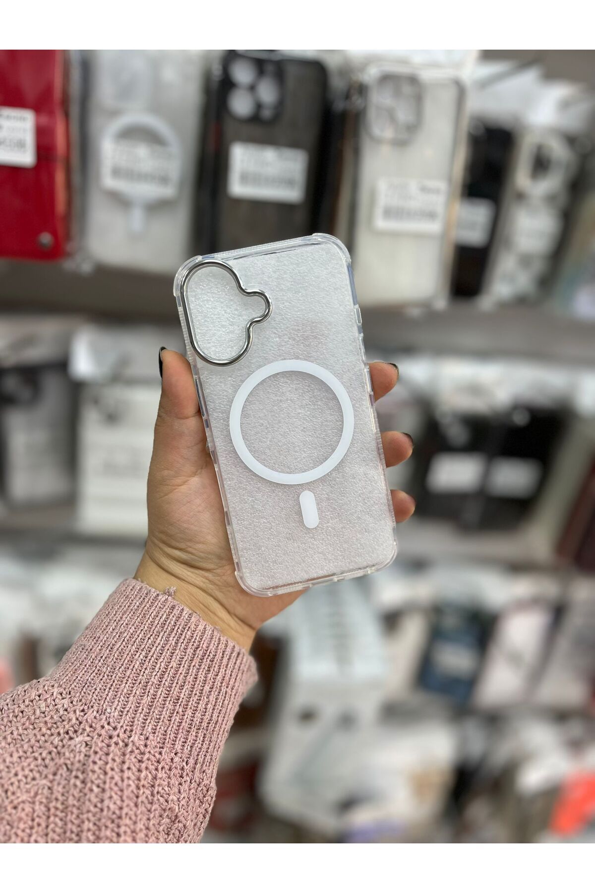 TECNOTREND Apple İphone 16 metal çerçeveli magsafe özellikli sert silikon kapak