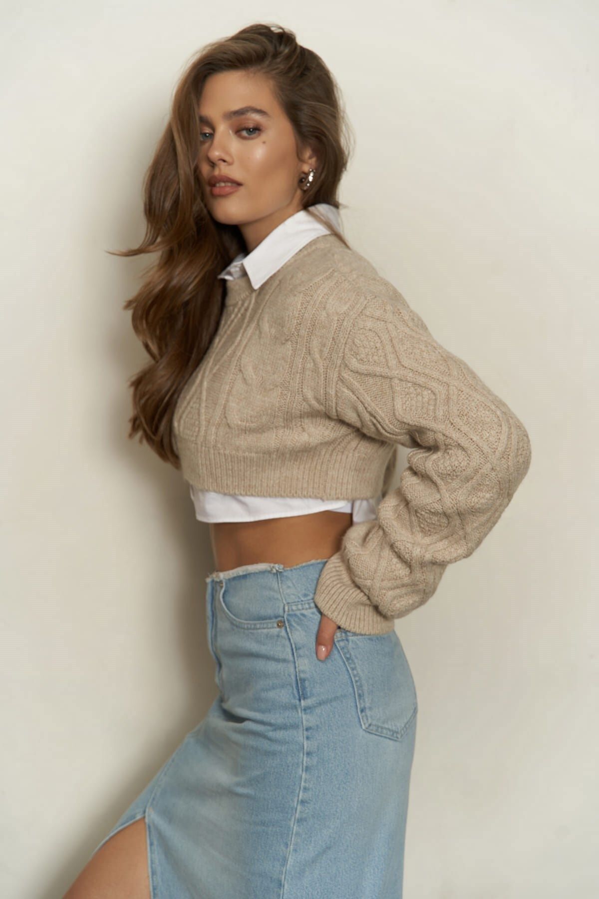 MAİ COLLECTİON-Tmavo béžový Crop sveter Mohan 4