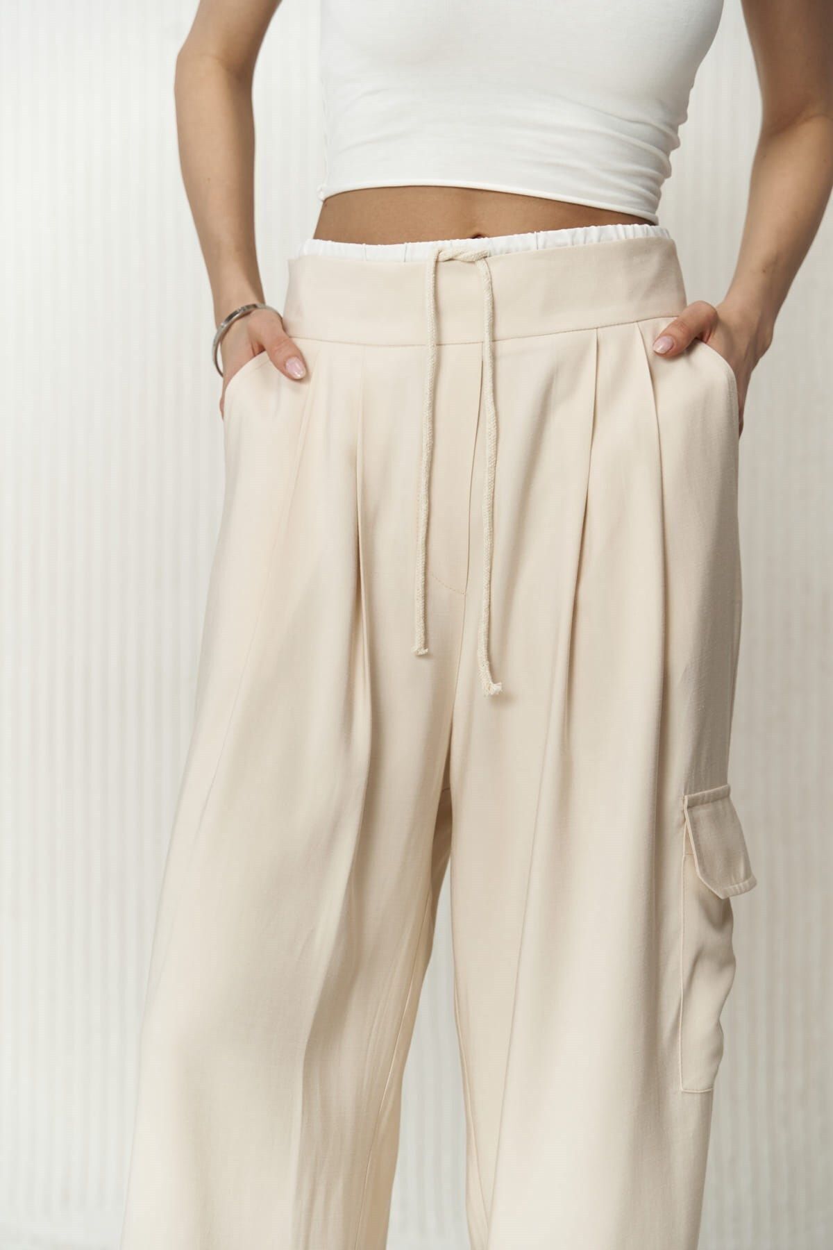 MAİ COLLECTİON-Beigefarbene Gloria-Boxershorts mit Details 6