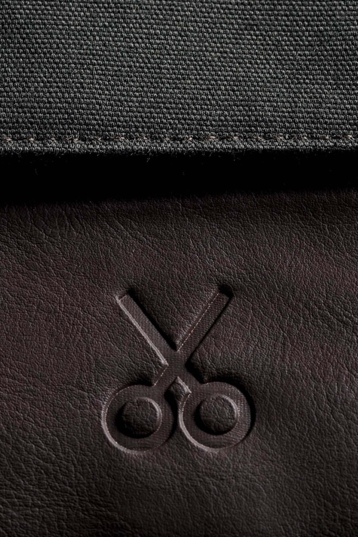 KAFT  Unisex Dikey Postacı Çantası - Methone - Asphalt - Görsel 8