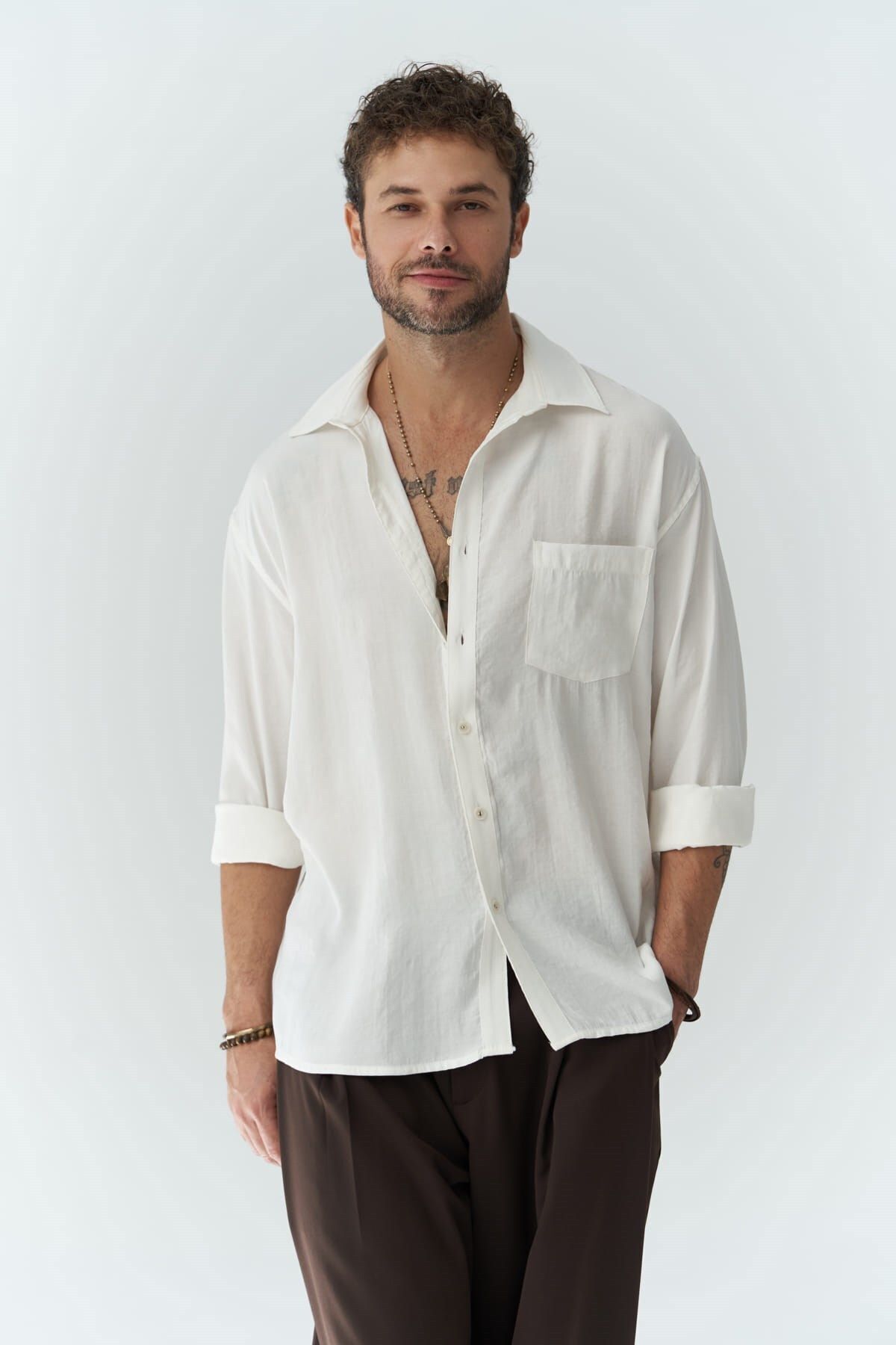 complete the look image