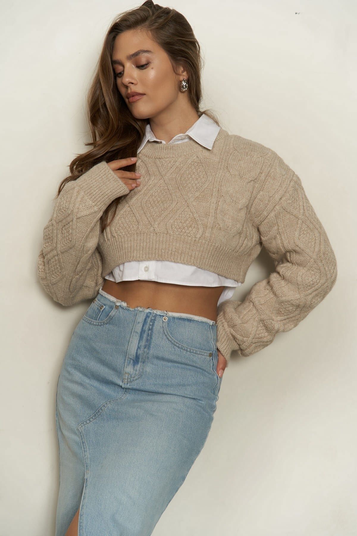 MAİ COLLECTİON-Tmavo béžový Crop sveter Mohan 1