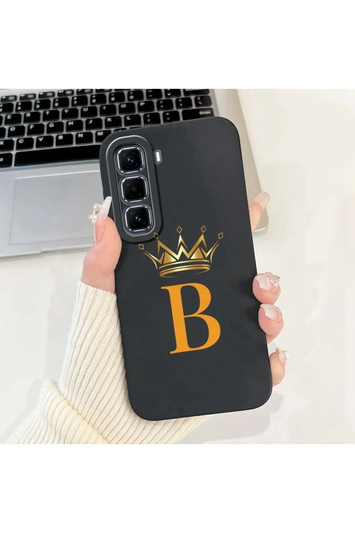 Rotaks İnfinix Hot 50 5g Uyumlu Harfli Taç Baskılı Kişiye Özel Silikon Telefon Kılıfı - B