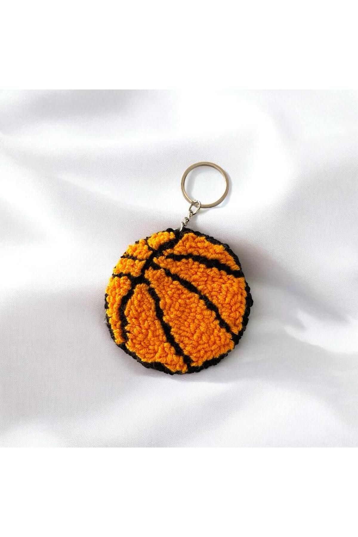 YümanınYumağı Hand Made Örgü Basketbol Topu Anahtarlık
