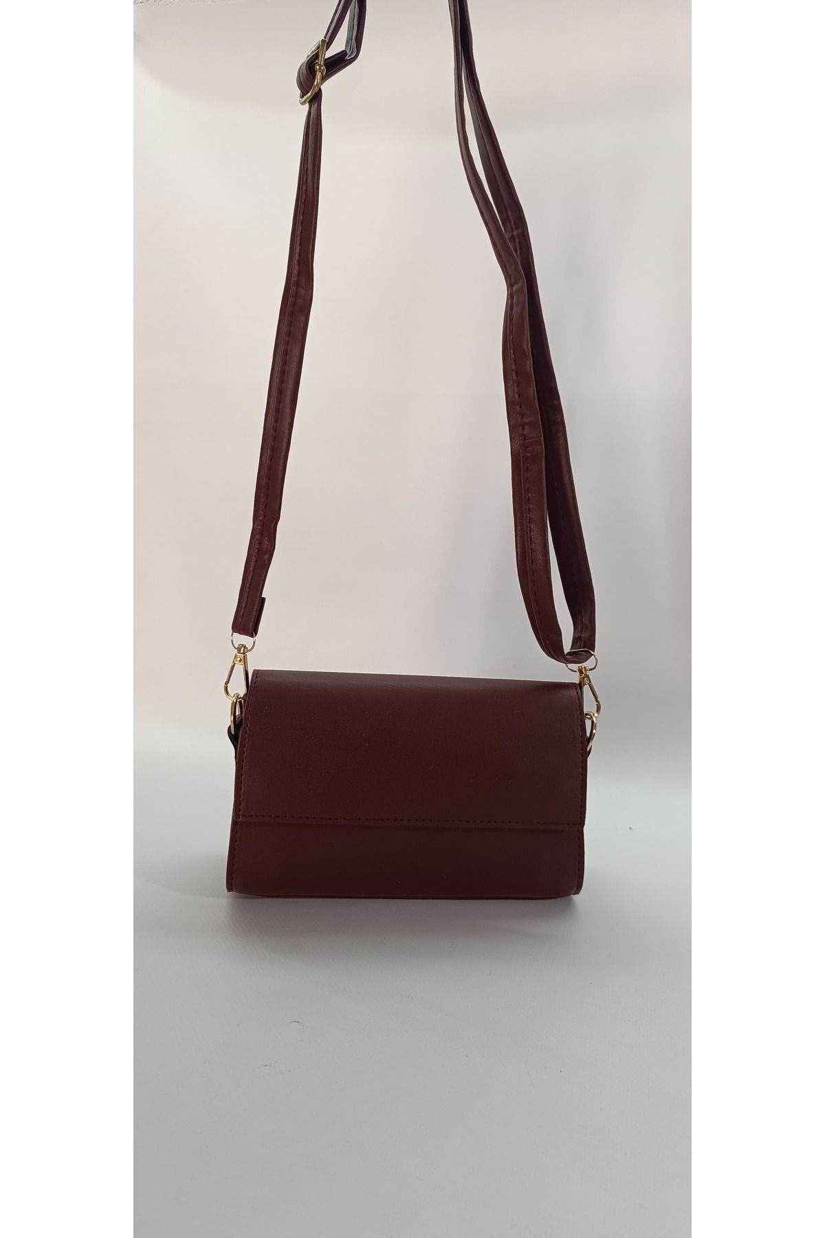 Butik Kadın Suni Deri Şık Tasarımlı Deri Askılı Mini Omuz Çantası