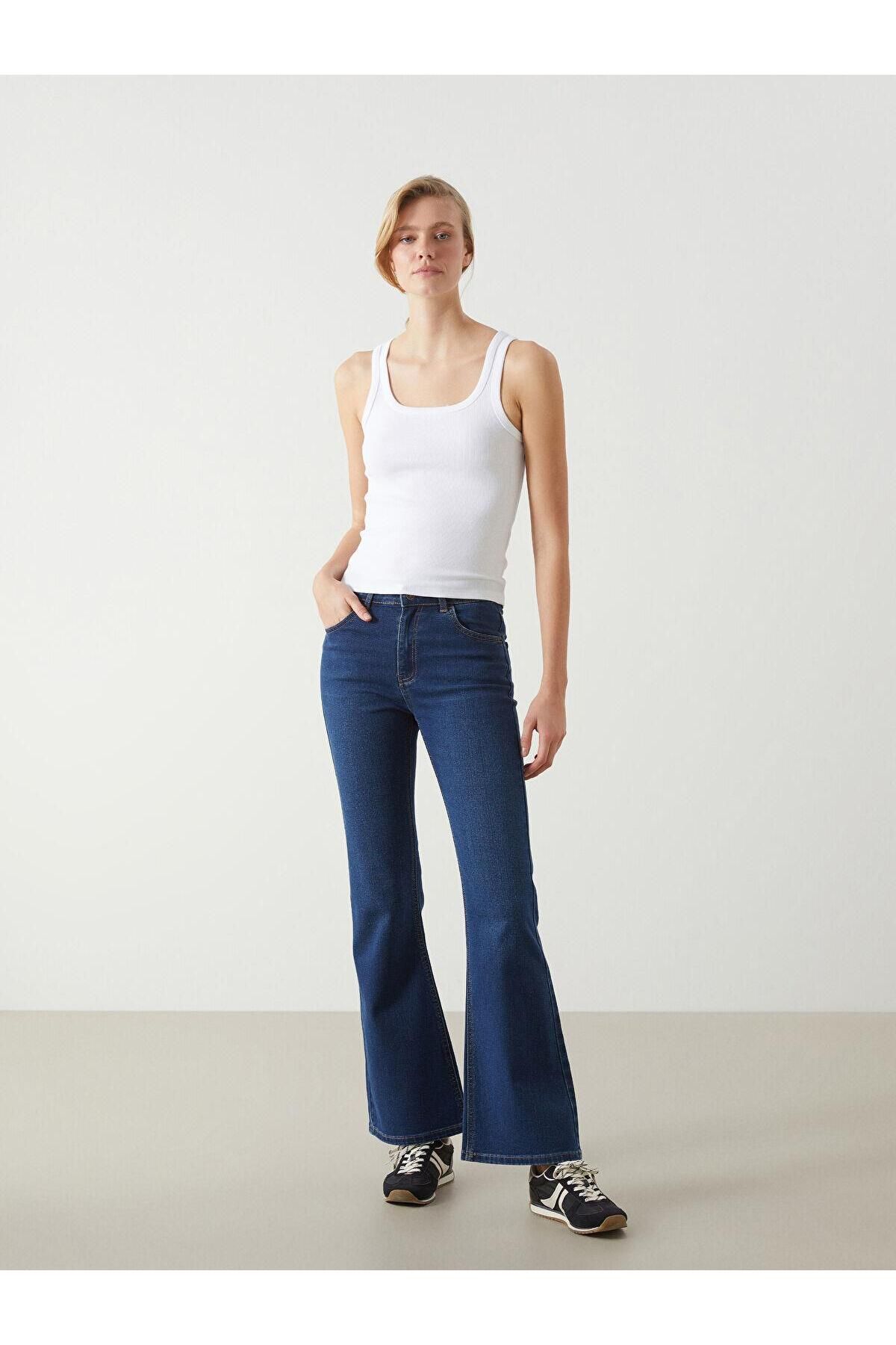 LC Waikiki LCW Jeans Mars Flare Kadın Jean Pantolon (S5)