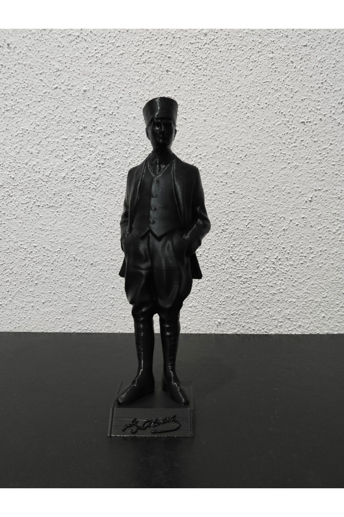 berkatello Atatürk heykeli 18cm Siyah
