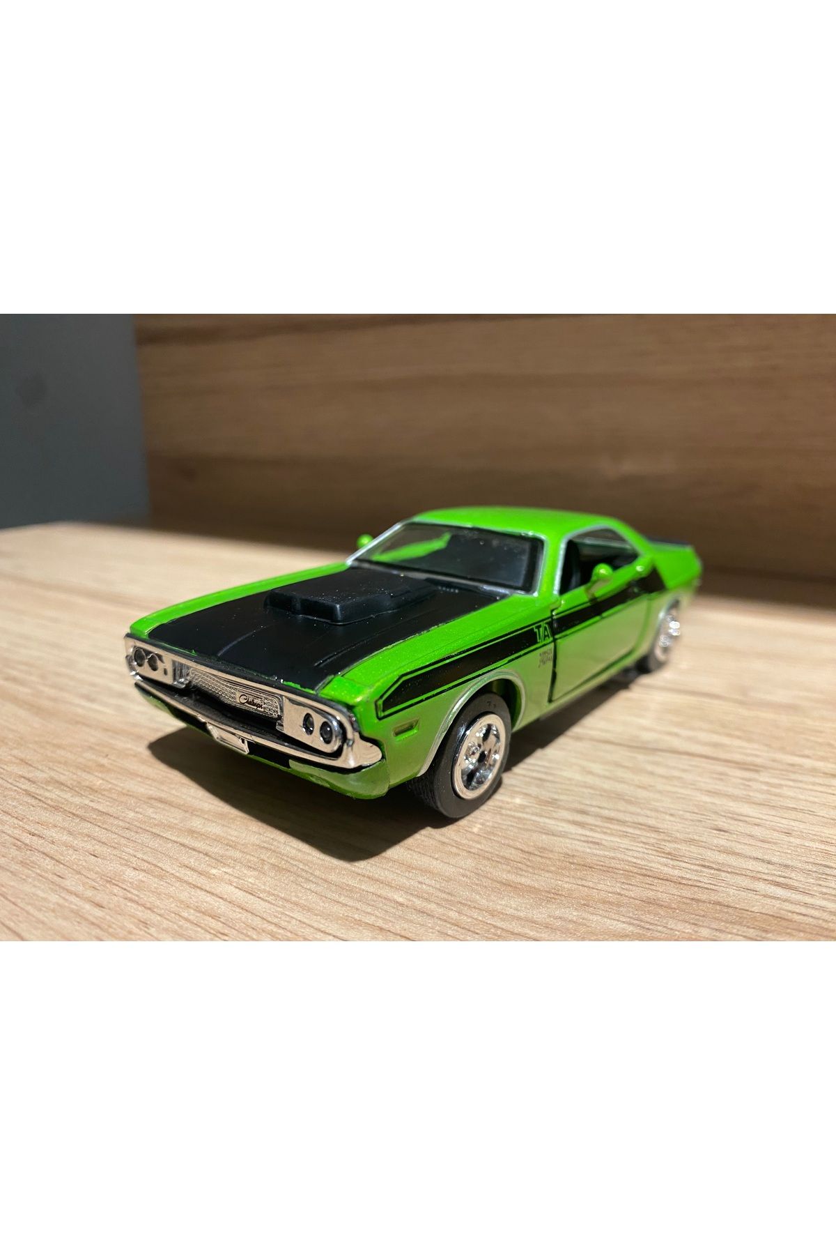liss çarşı Klasik 1970 Challenger T/A Koleksiyonluk 1:32 Kapılar Açılan Model Araba Marka Bandrollü