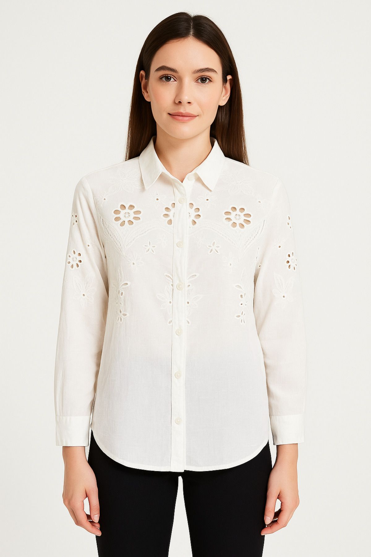 Dyg Butik Çiçek Desenli Beyaz Kadın Gömlek