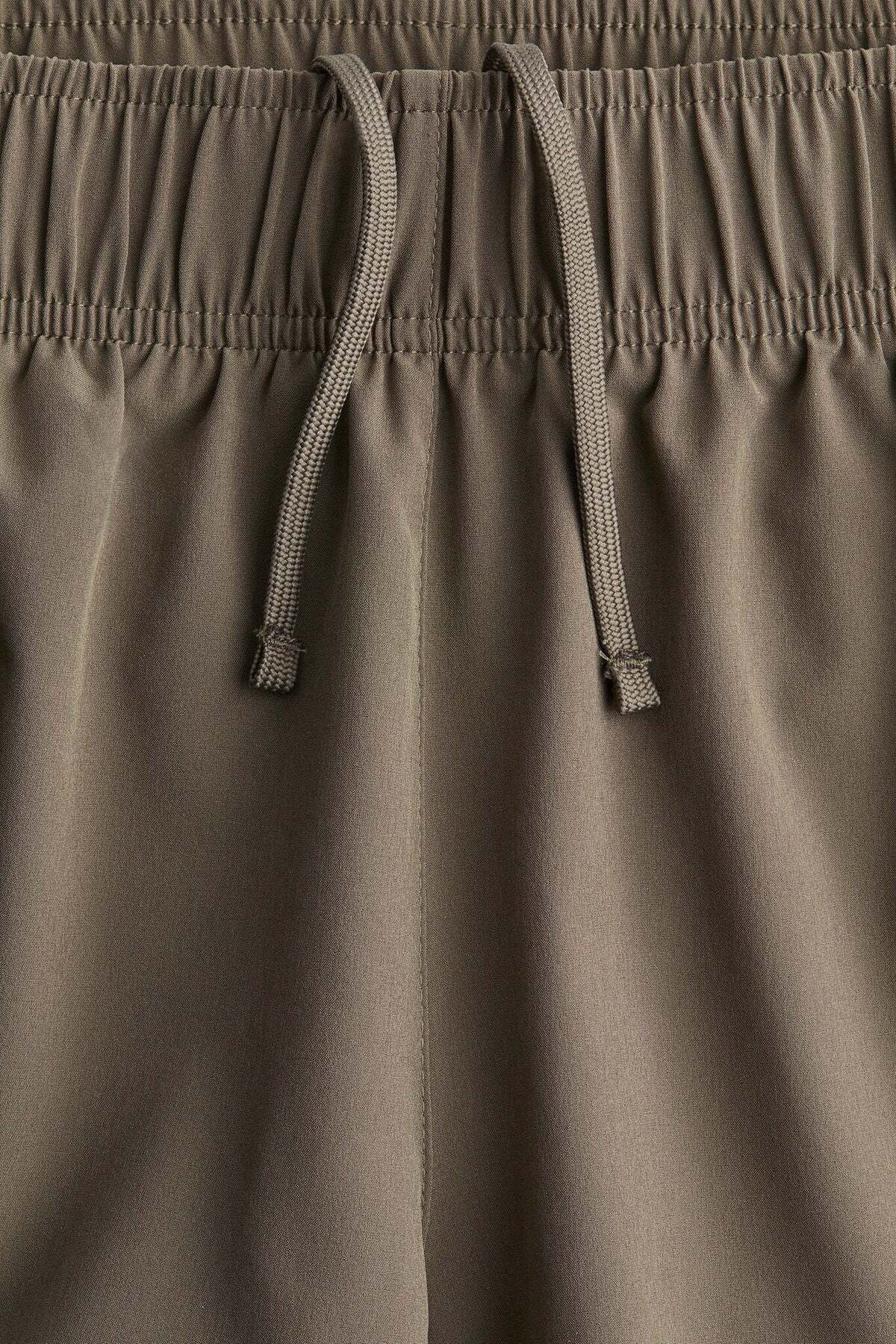 H&M-Double-layered running shorts in DryMove™ 7