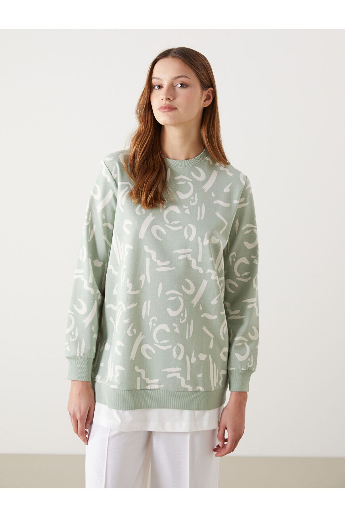 LC Waikiki Bisiklet Yaka Desenli Kadın Sweatshirt Tunik