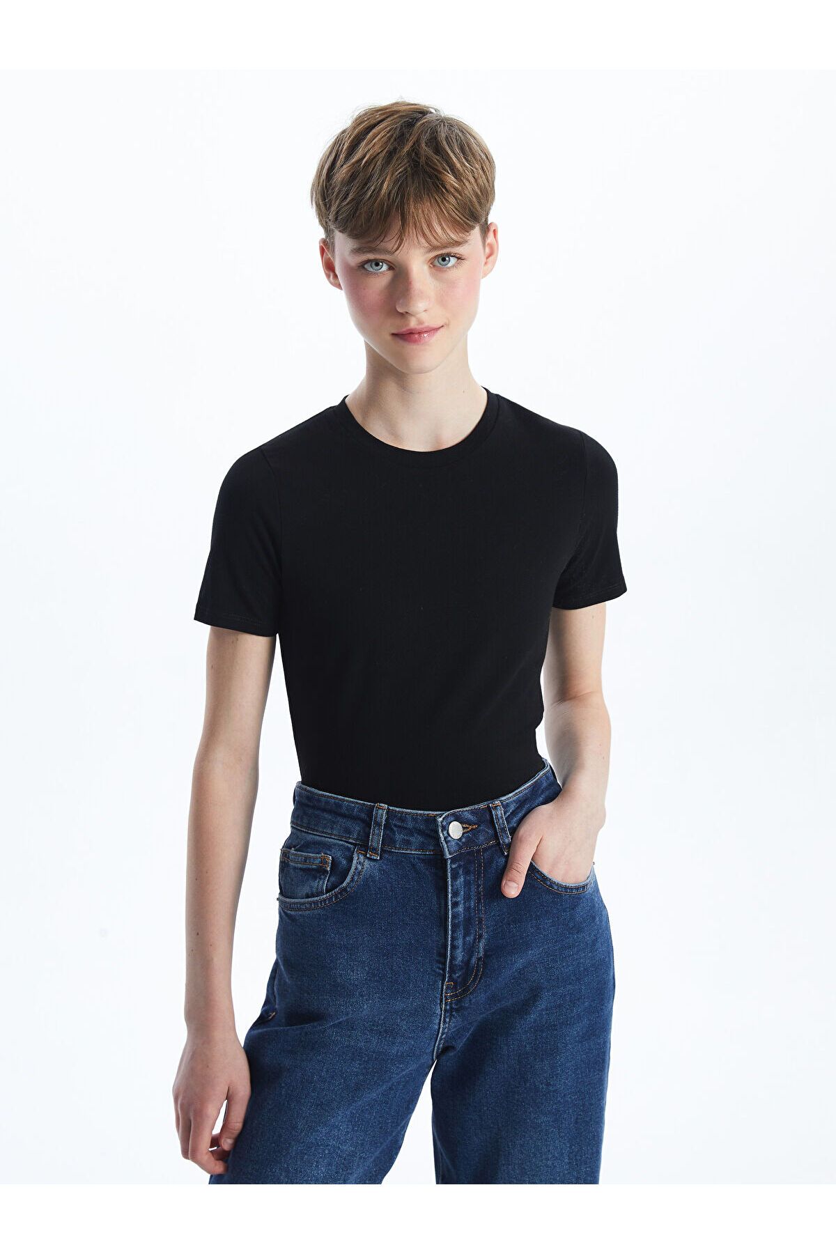LC Waikiki Bisiklet Yaka Kadın Crop