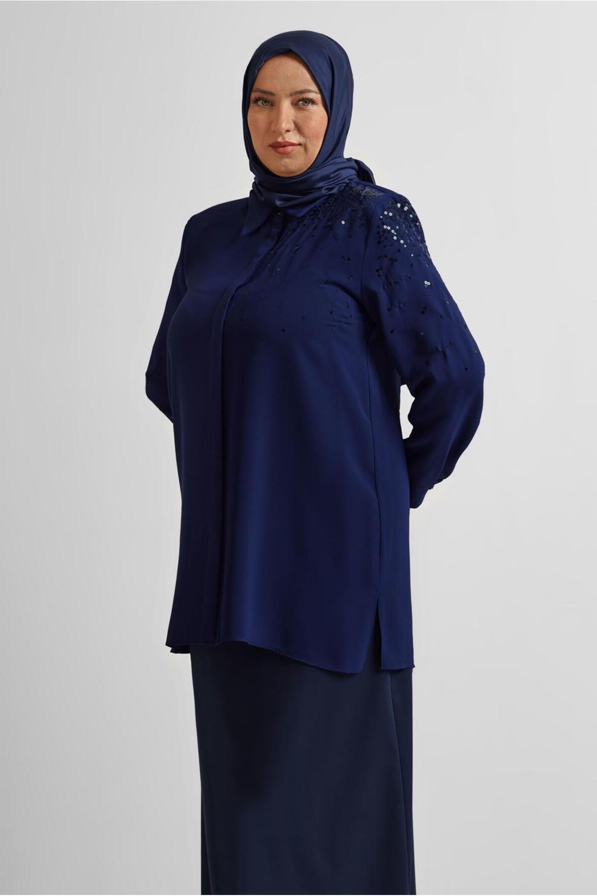 Alvina-Pul Sequence Embroidered Plus Size Tunic 20709 3