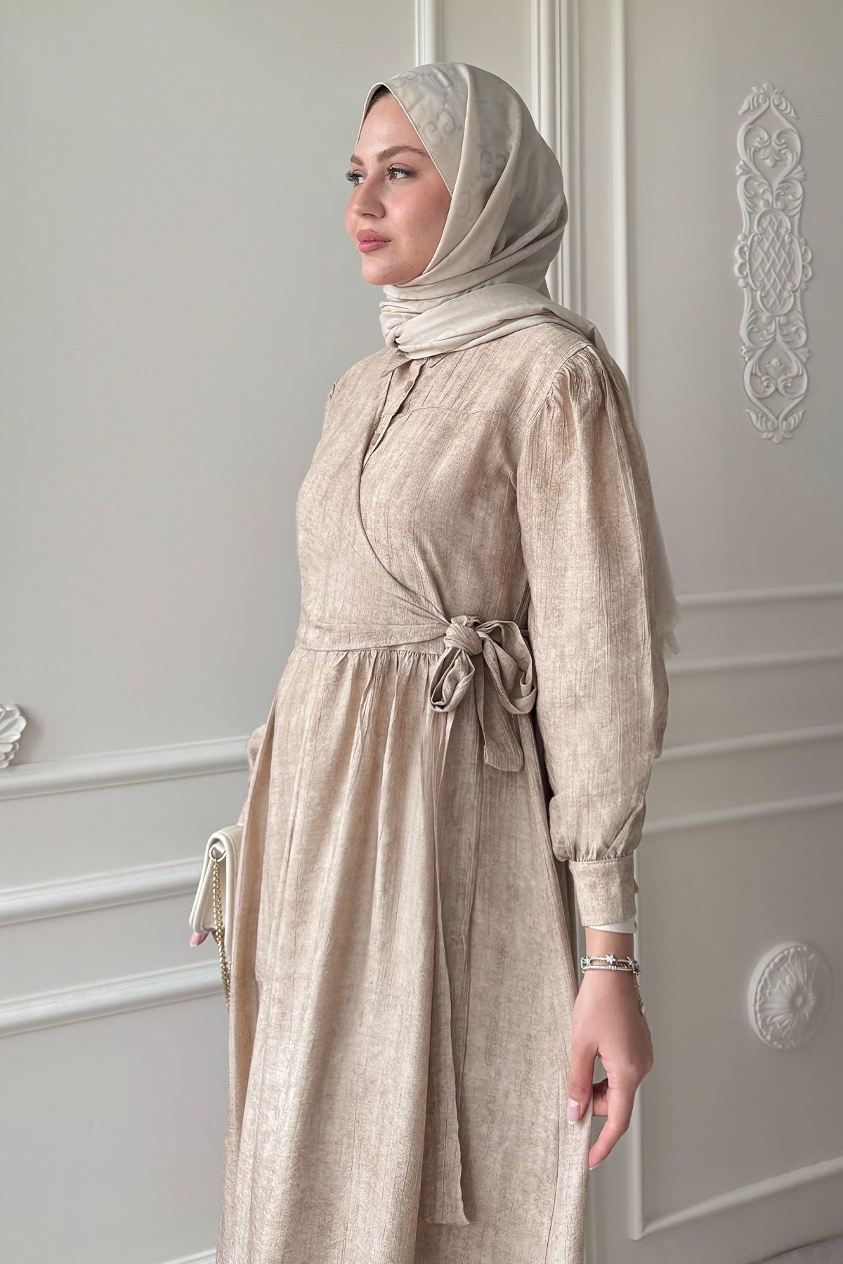 InStyle-Cross Tie Stone Dress 3
