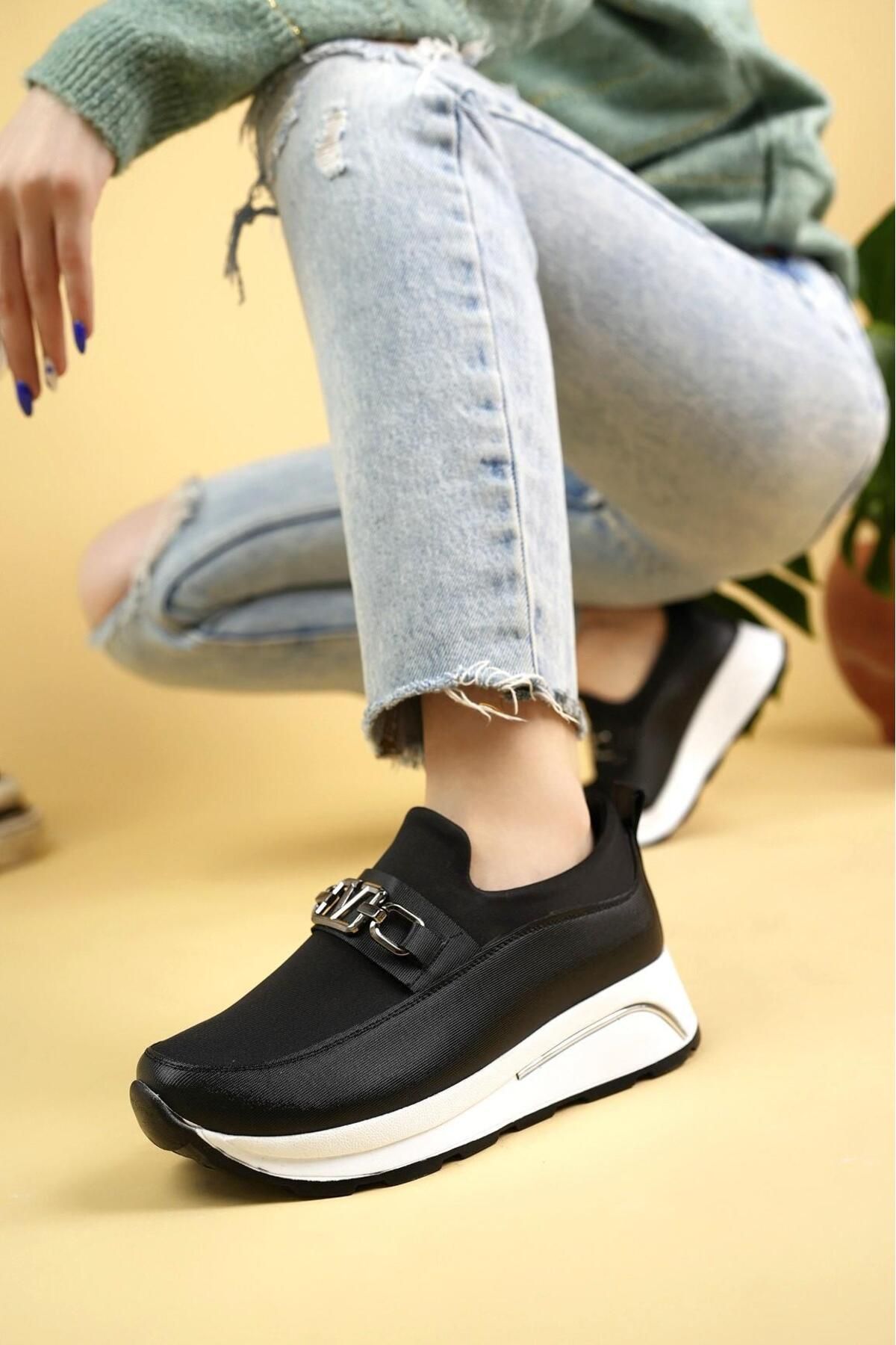 Nesil Shoes Wiss 1705 Siyah Beyaz Anatomik Kadın Ayakkabı