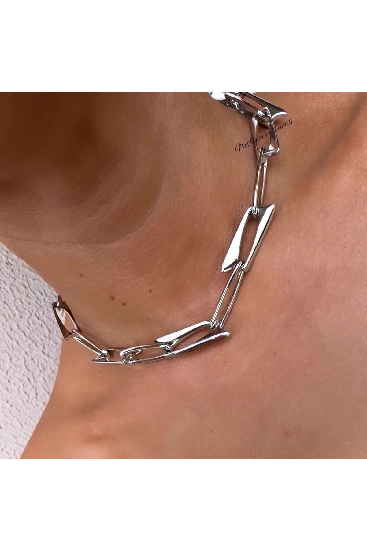 neslyaccessories Lightning Chain – Şimşek Form Zincir Kolye