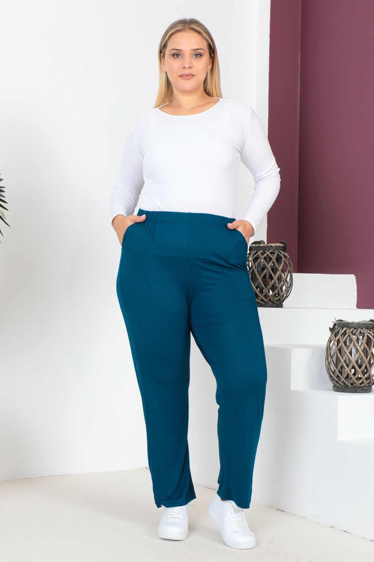 tarzımsüper Kadın Büyük Beden Konfor Modeli Beli Lastikli Cepli Likralı ve Rahat Kalıp Bol Paça Pantolon