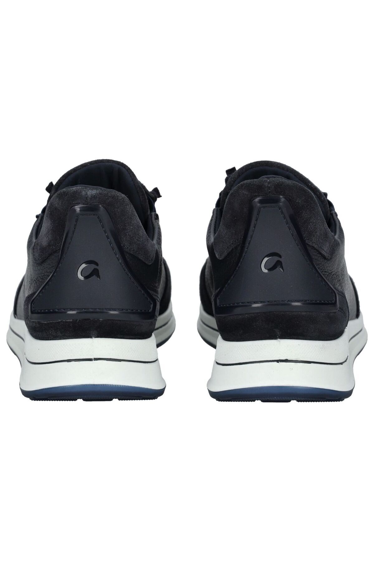 ARA-Sneaker 5